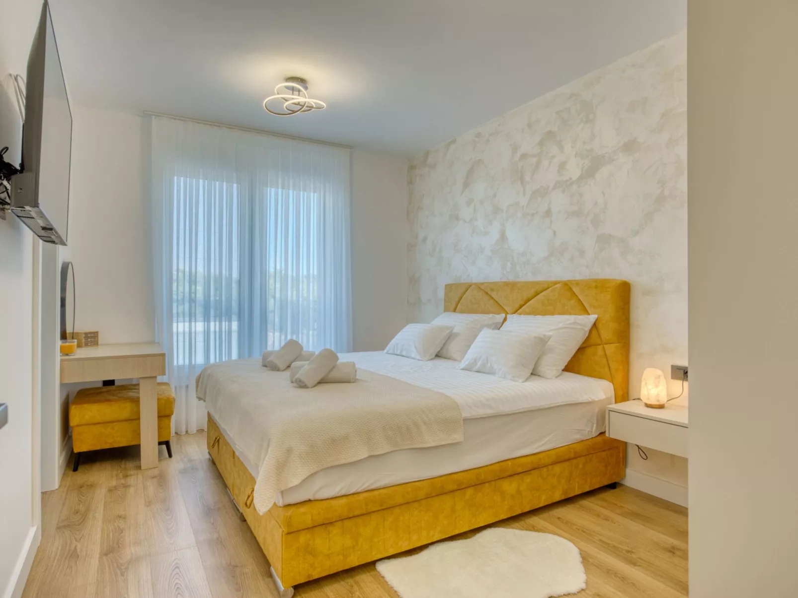 Villa Elena - Image-tags.info