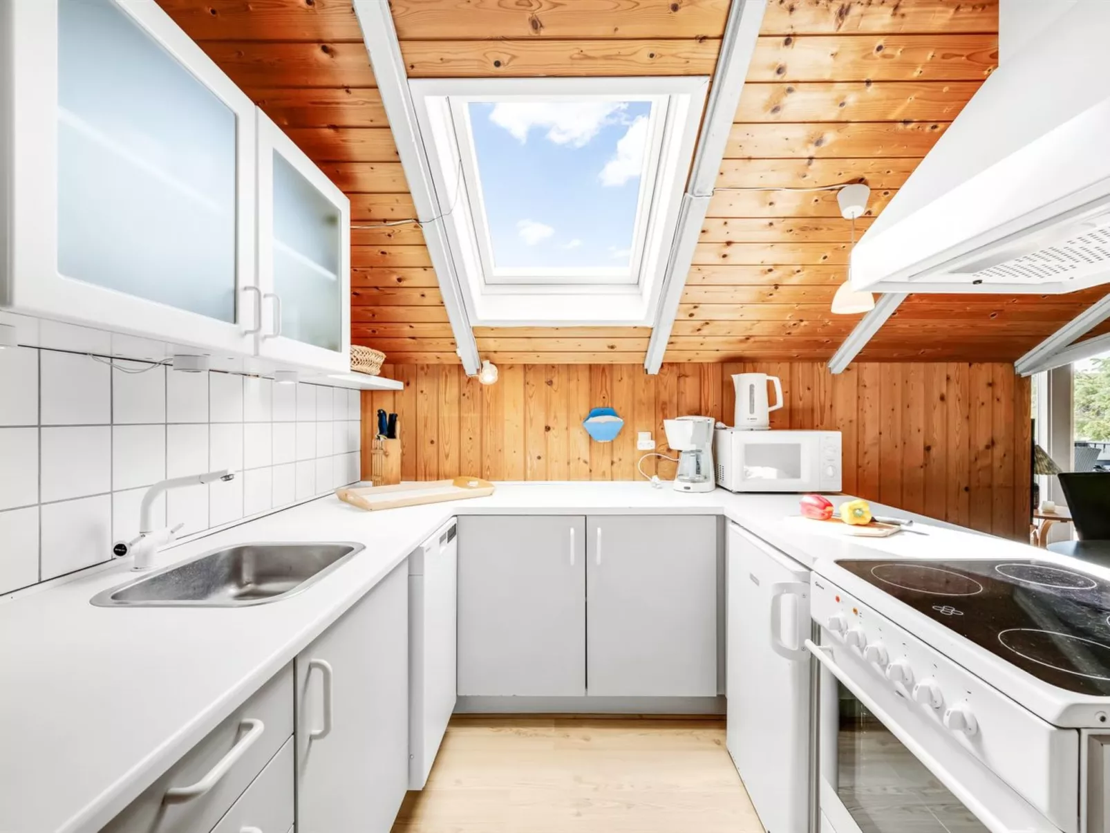 "Kadife" - 100m from the sea - Binnen