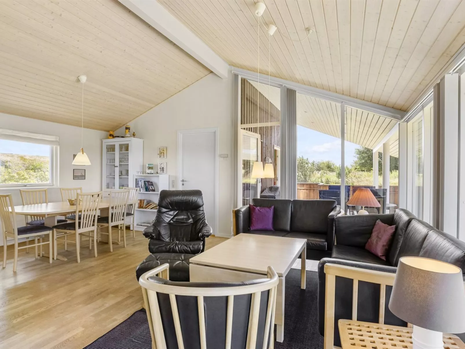 "Joris" - 1.5km from the sea-Binnen