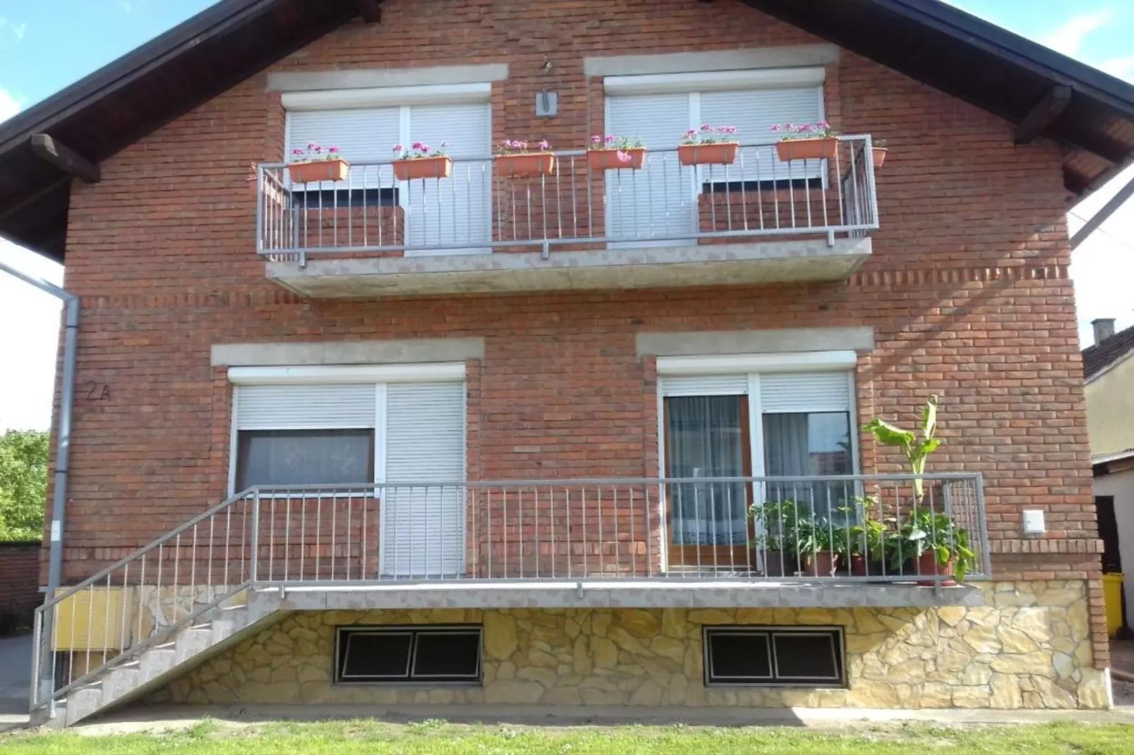 One Bedroom Magic Room (1)-Buitenlucht