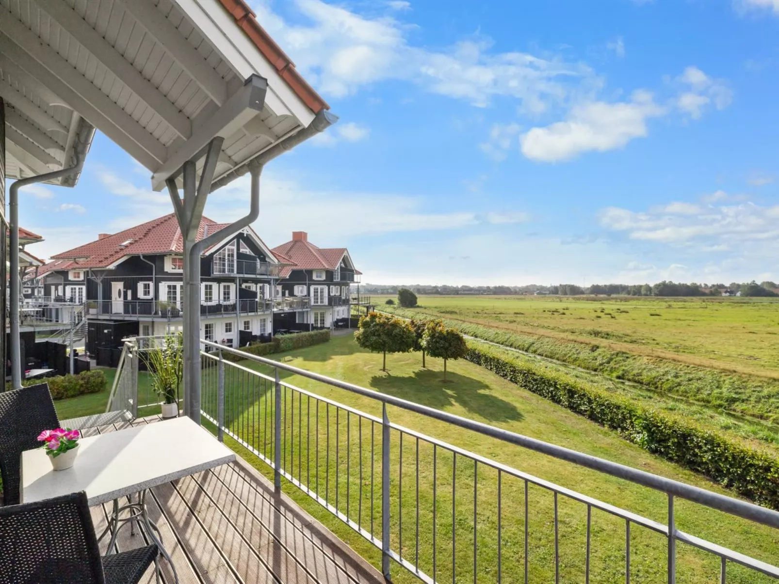 "Alitta" - 240m from the sea-Buiten
