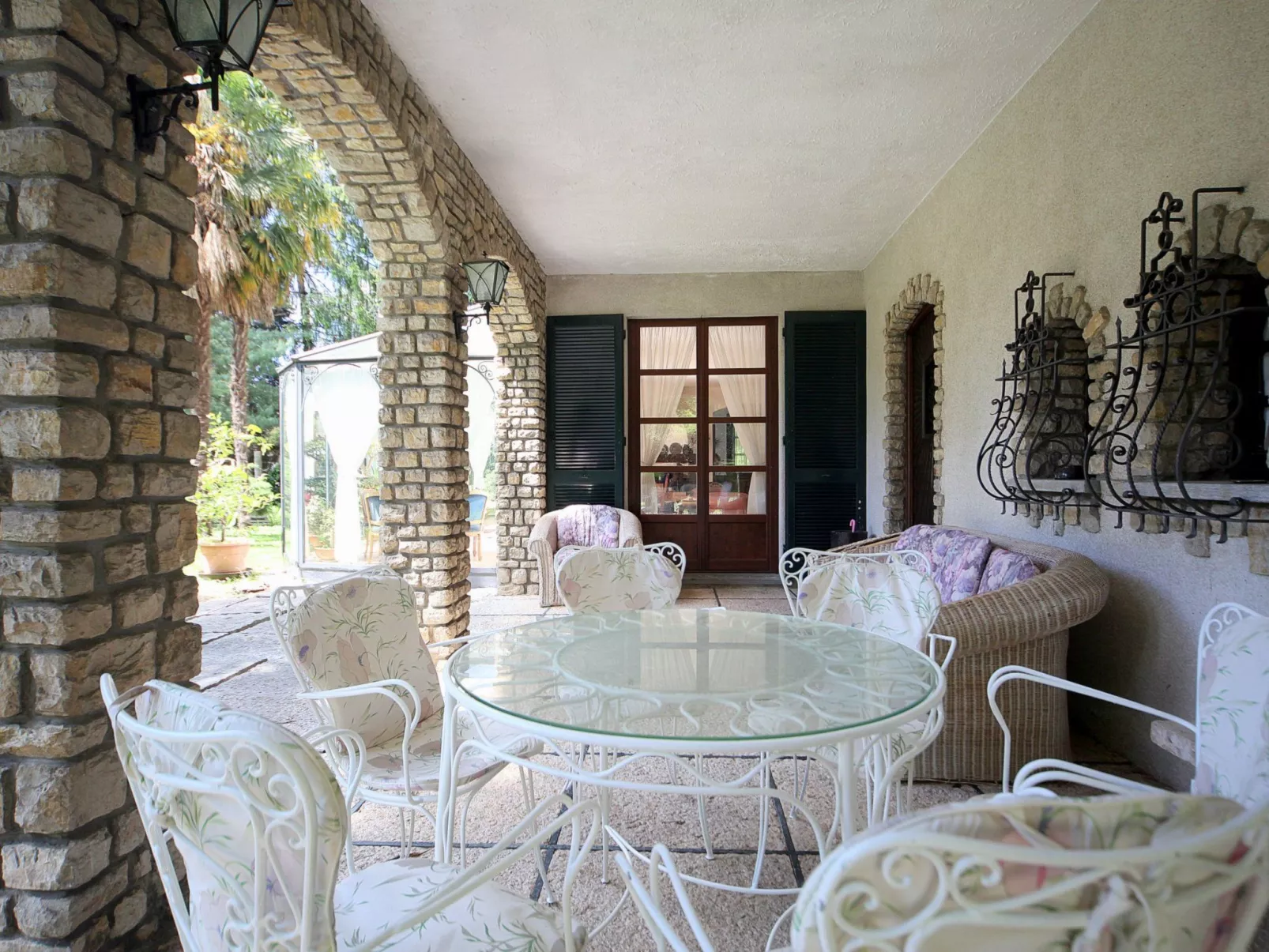 In Sirtori mit Privatem Pool - Image-tags.info