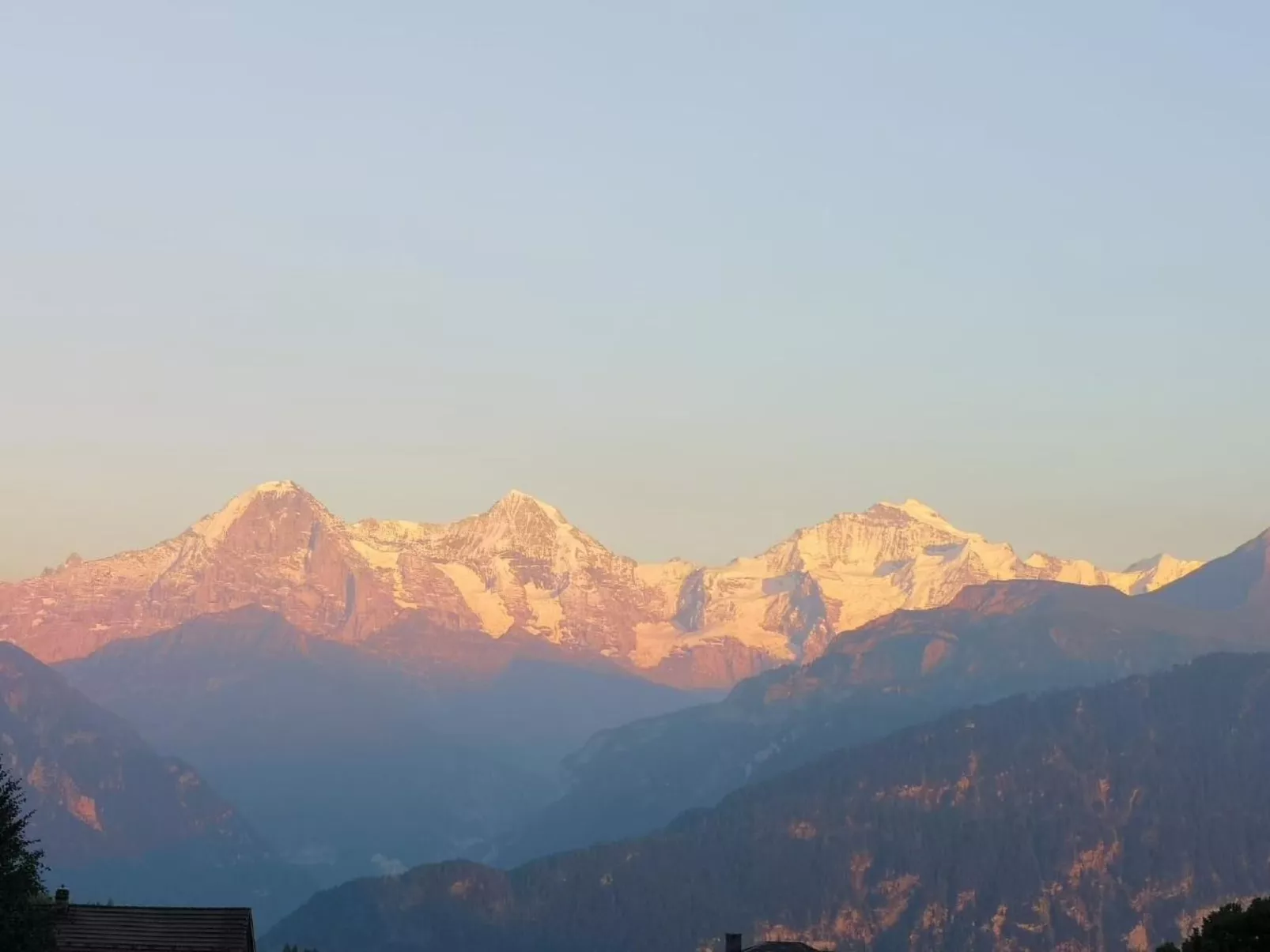 Chalet Lilo Big view - Image-tags.info