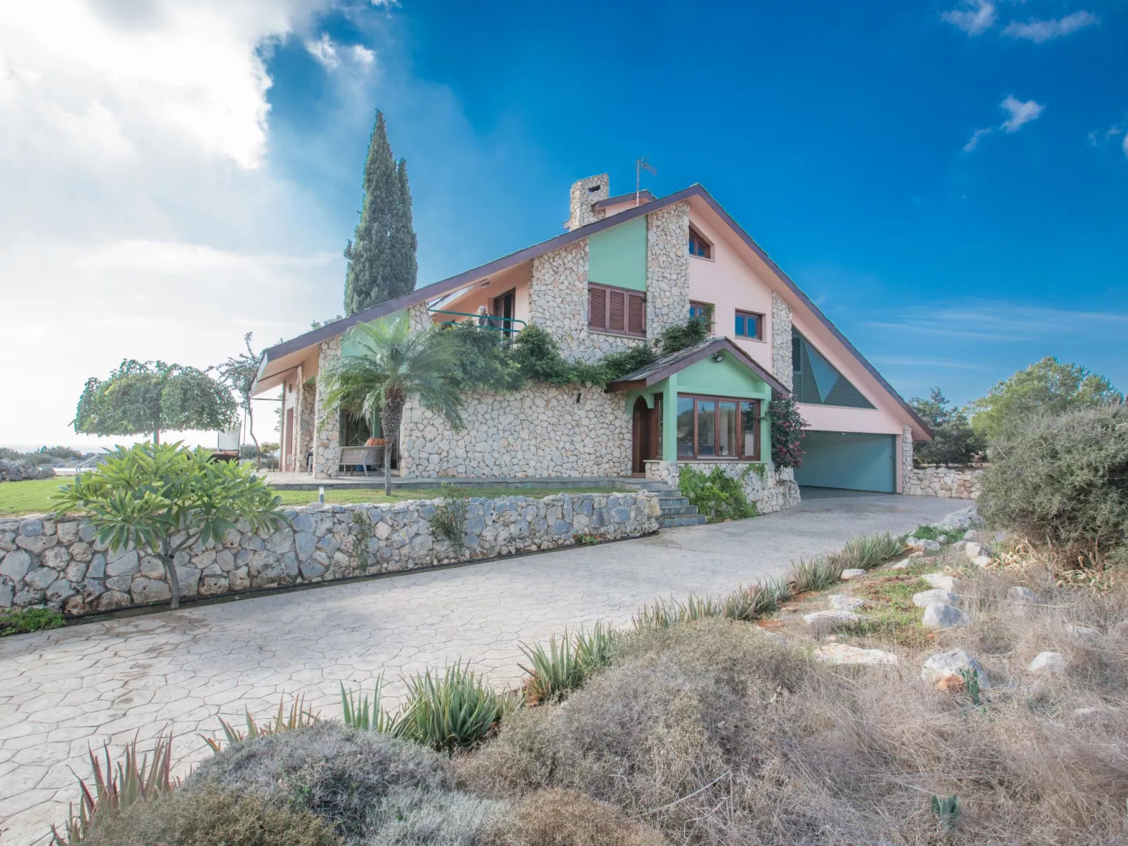 Private Villa mit Panoramablick auf das Meer - Image-tags.info