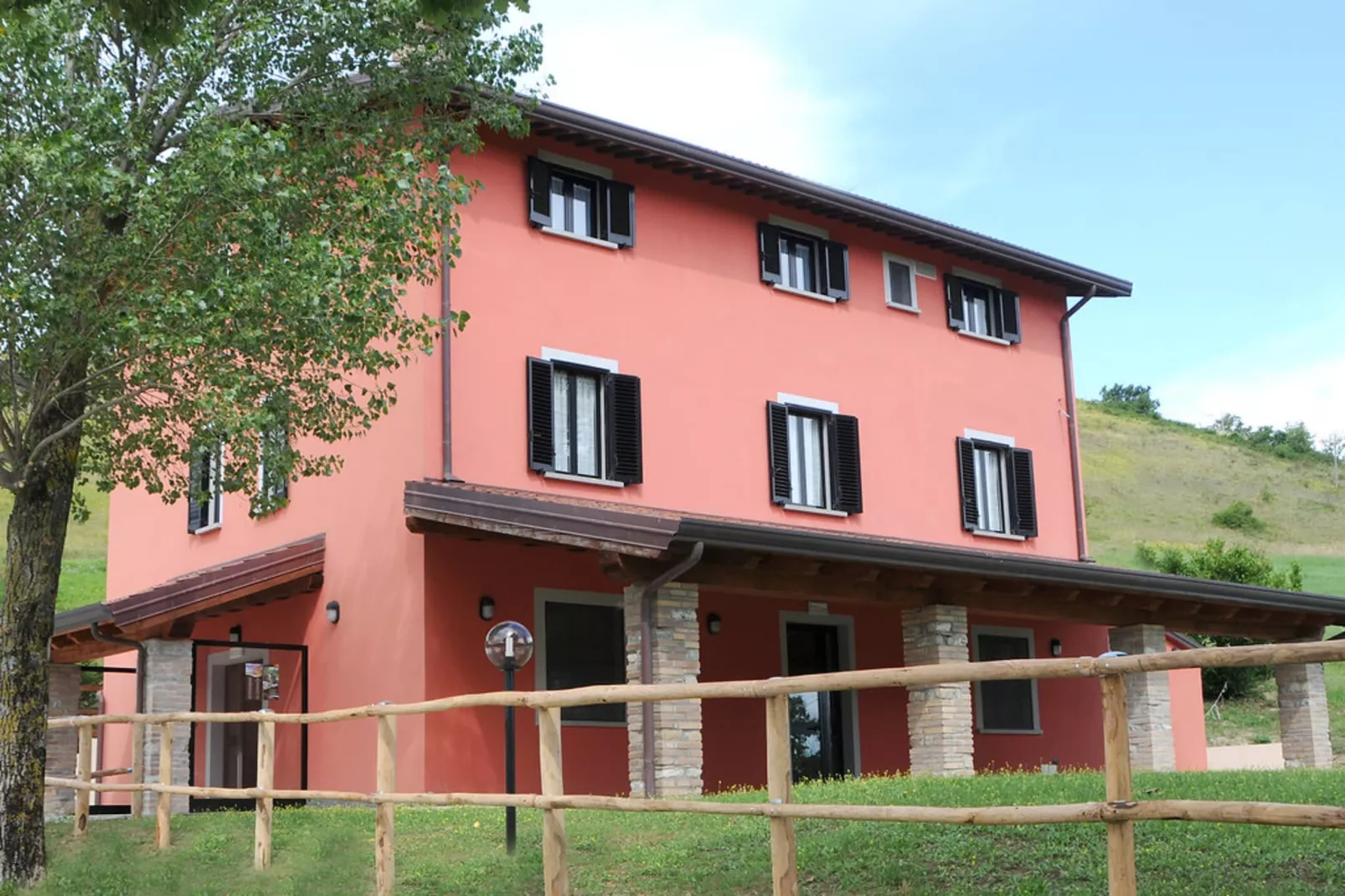 Ferienresort C'era Una Volta Villanova d'Albengo - Type B2 mit Veranda 20 qm - Gebieden zomer 1km