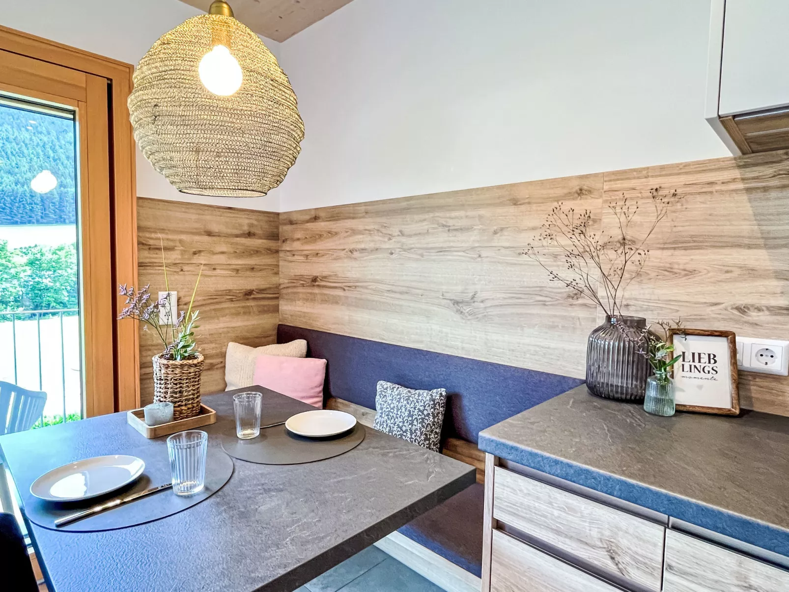 Kinast (HFT201) - Binnen