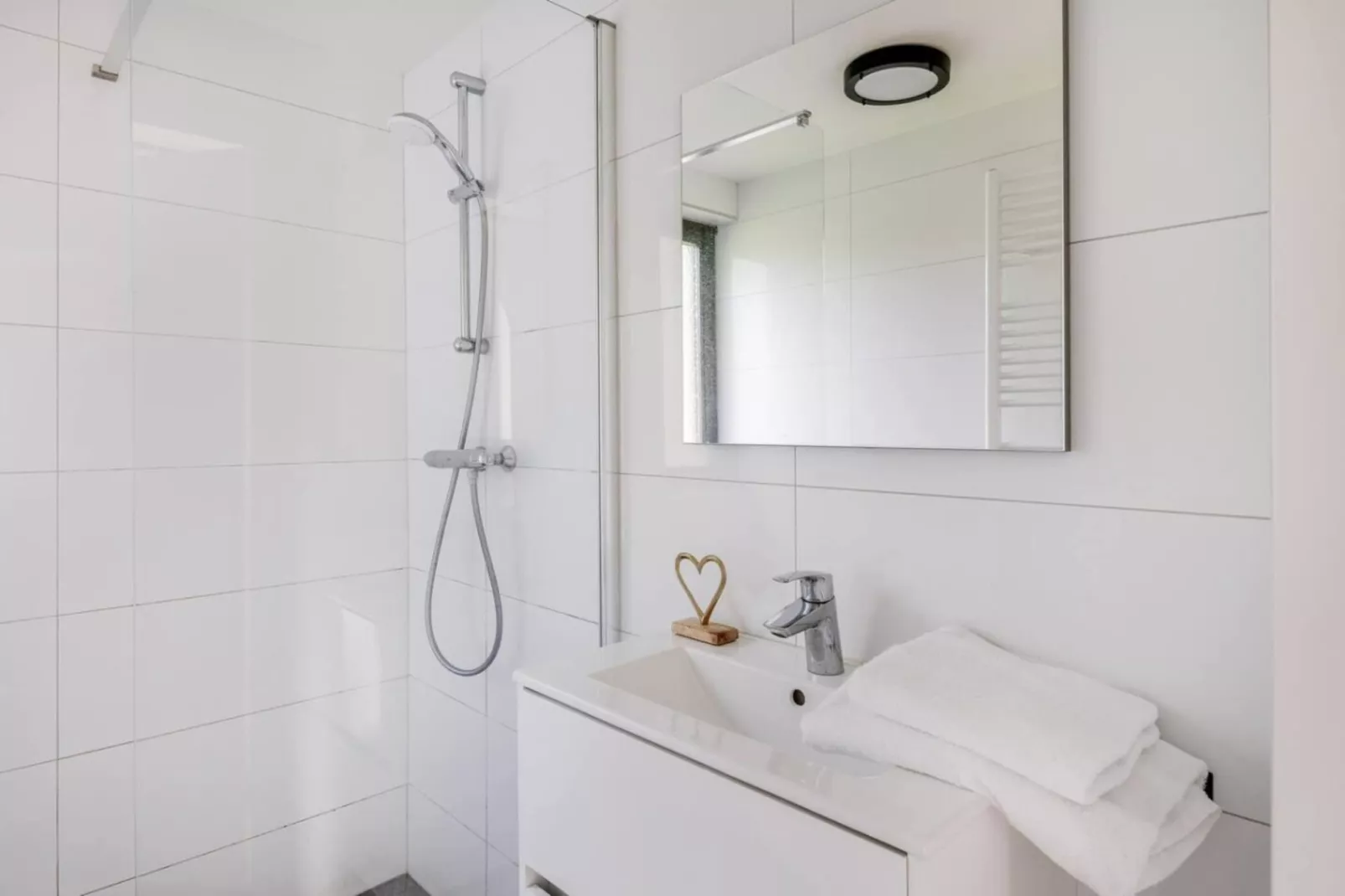 118 | Rietzanger | Sfeervol ingerichte bungalow-Badkamer