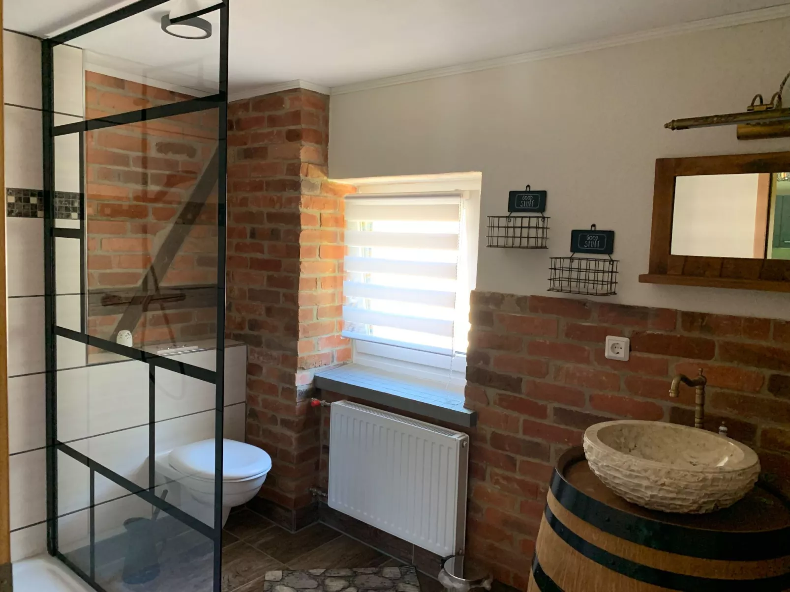 Waldferienhaus Dunja mit Sauna, Whirlpool, direkt am Waldrand, Kletterfelsen - Image-tags.info