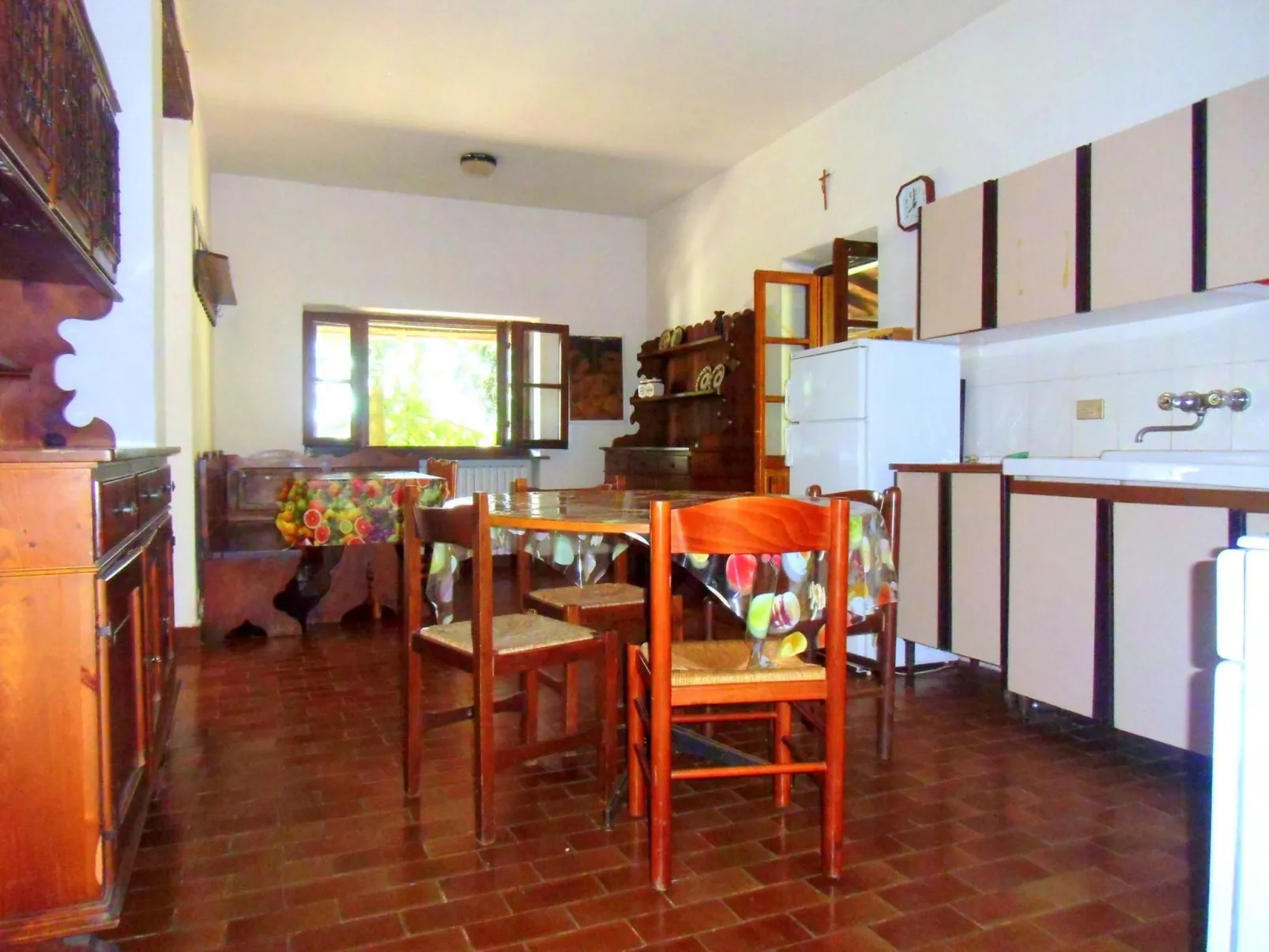 TaiObe - Fröhliches Partyhaus - Image-tags.info