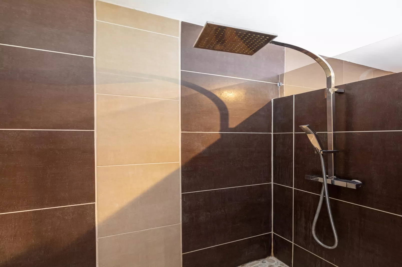 Villa Calade-Badkamer