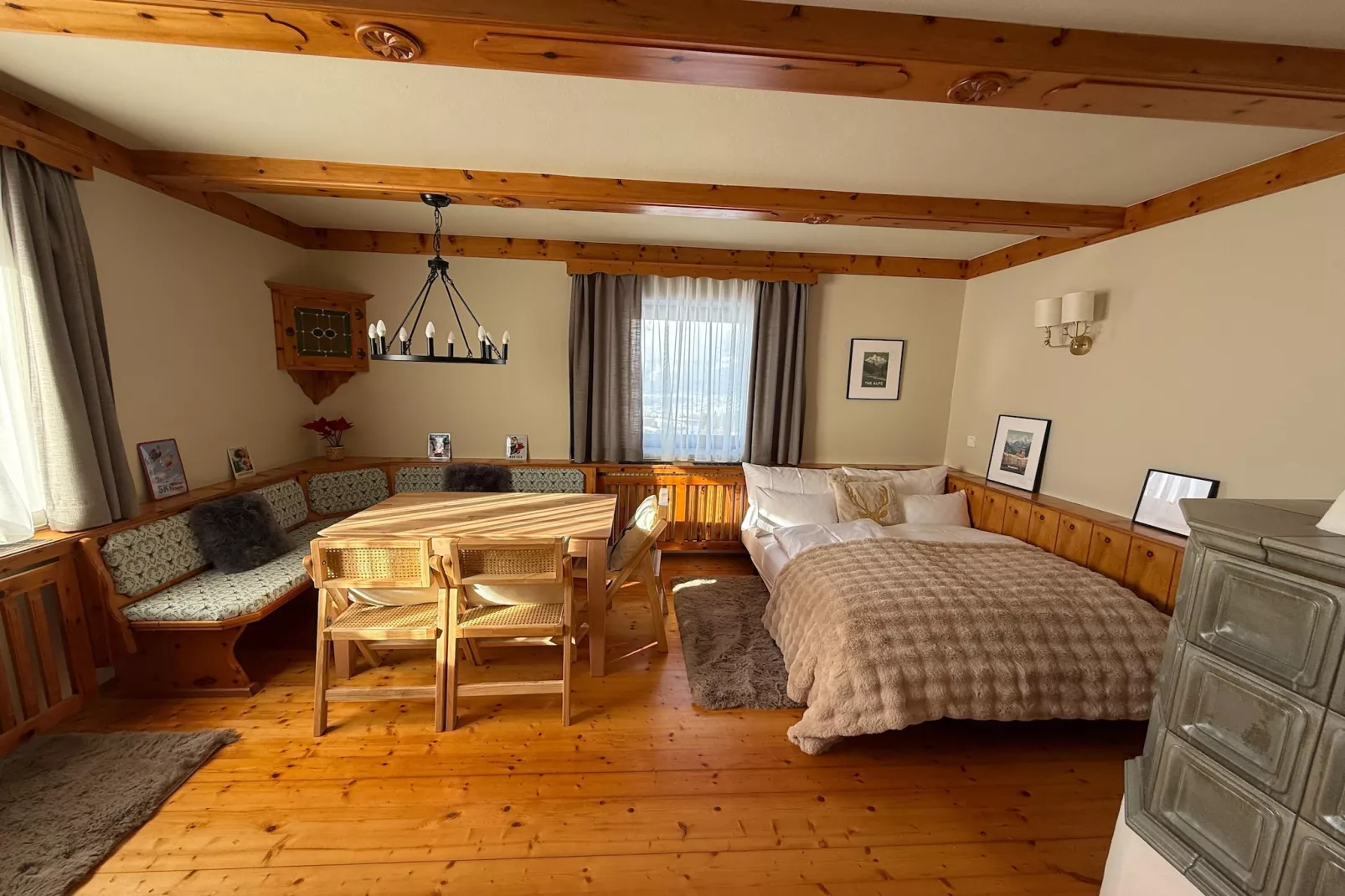 Alpenchalet Berggold - Eetkamer