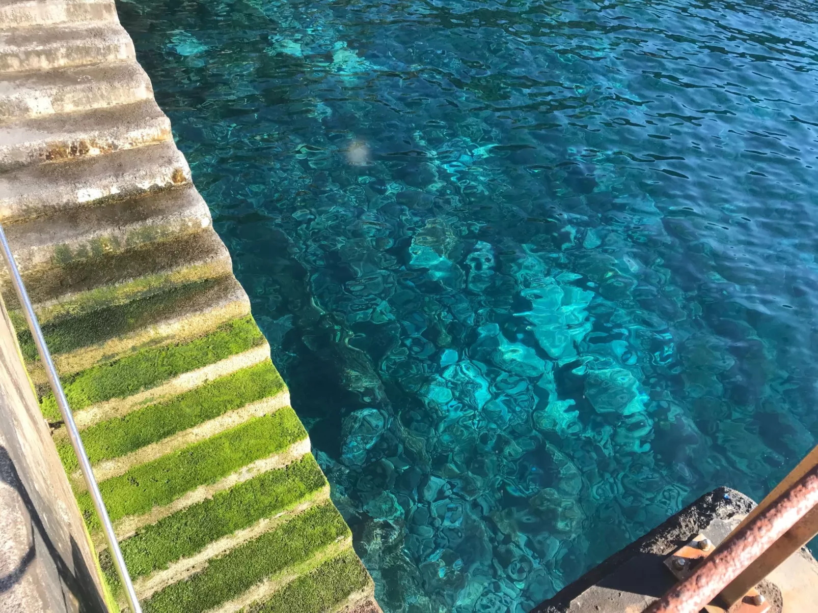 Mit Blick auf das Wasser-Image-tags.info