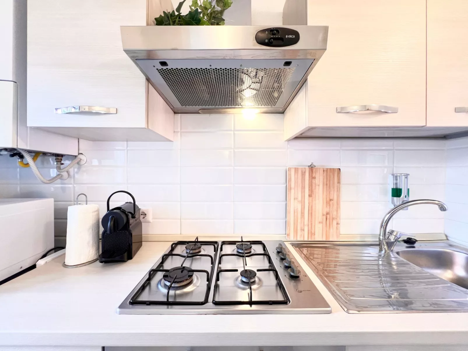 Wohnung im zweiten Stock mit Parkplatz und Garten - Image-tags.info