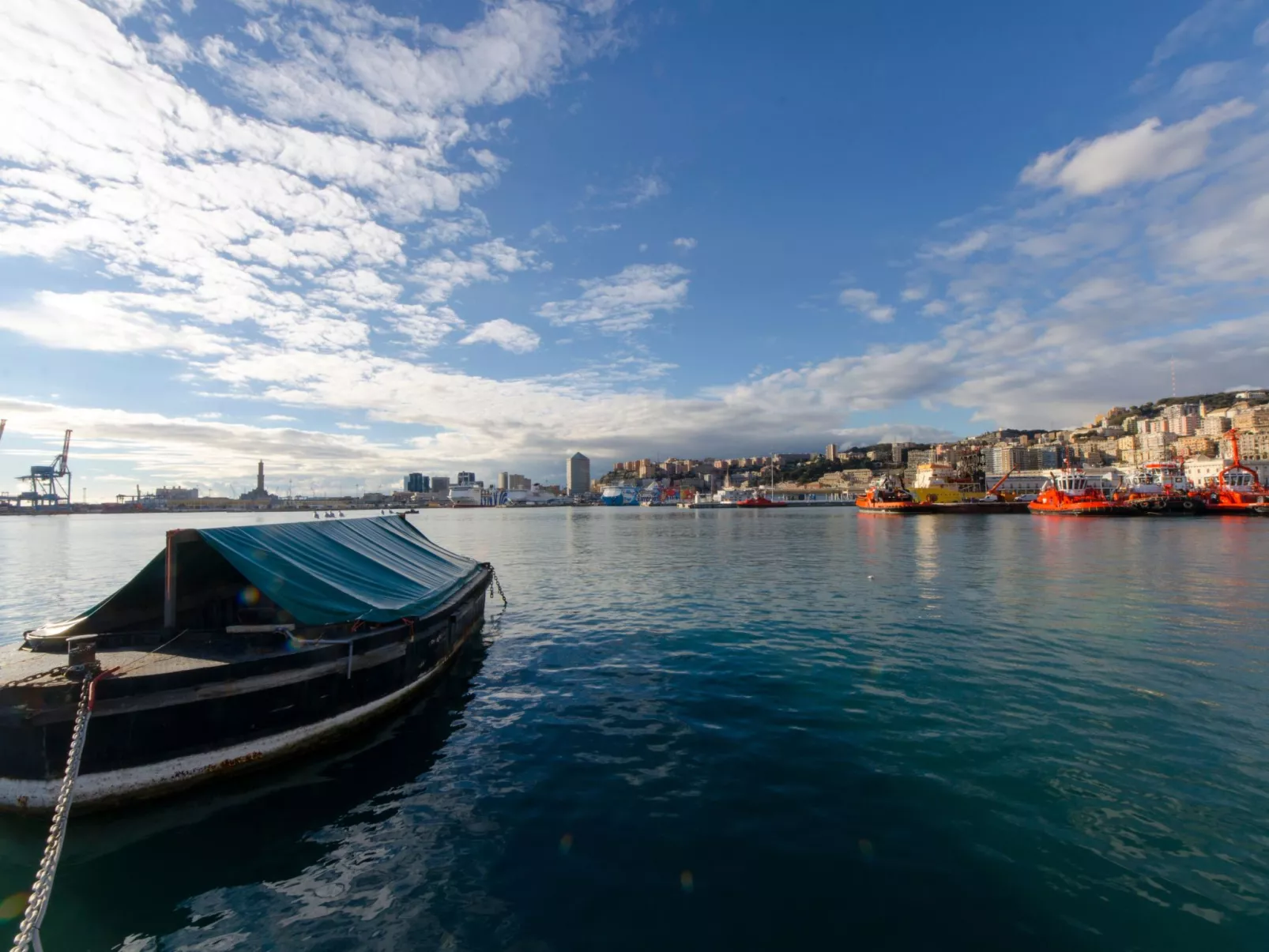 Dock of the Bay Genova, 2b 1b, 2 garage e balcone - Image-tags.info