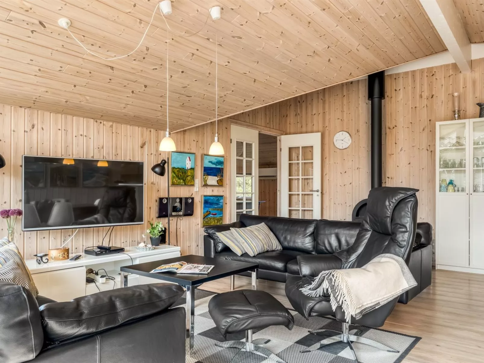 "Botwith" - 2.8km from the sea - Binnen