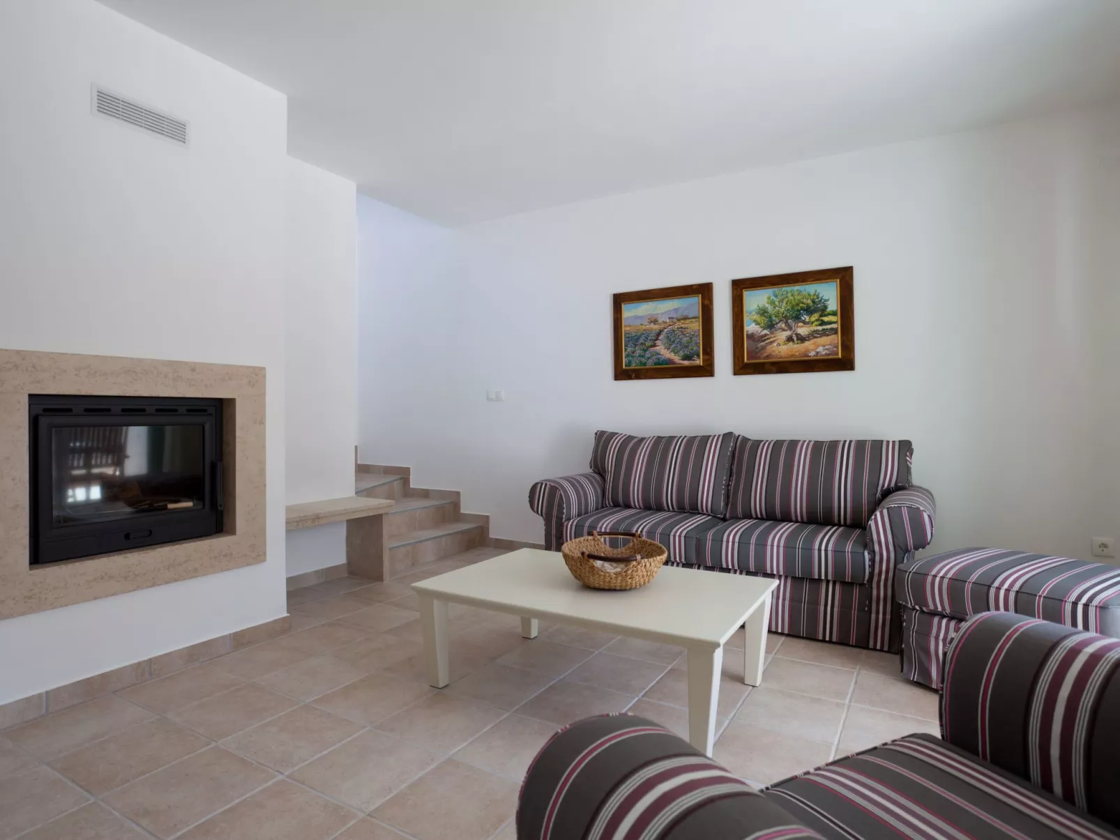 Luxuriöse Villa mit Pool inmitten der Natur - Image-tags.info