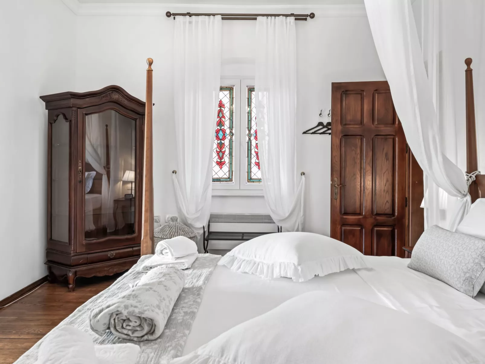 Villa Anna Varos - Image-tags.info