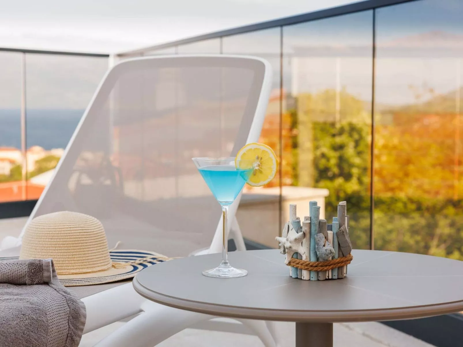 Brandneue Villa - Pool mit Panoramablick aufs Meer - Image-tags.info