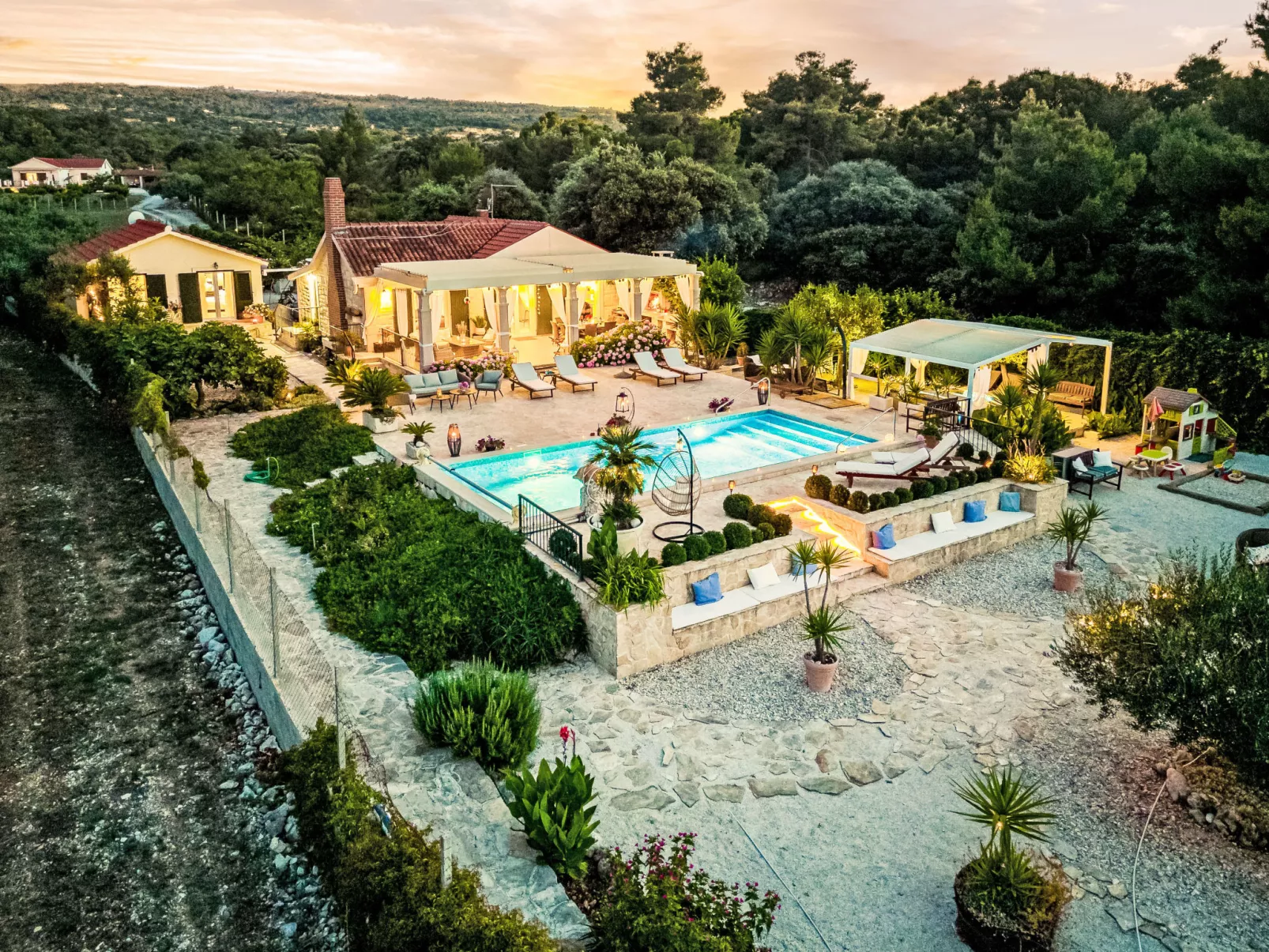 Villa Mutnik - Binnen