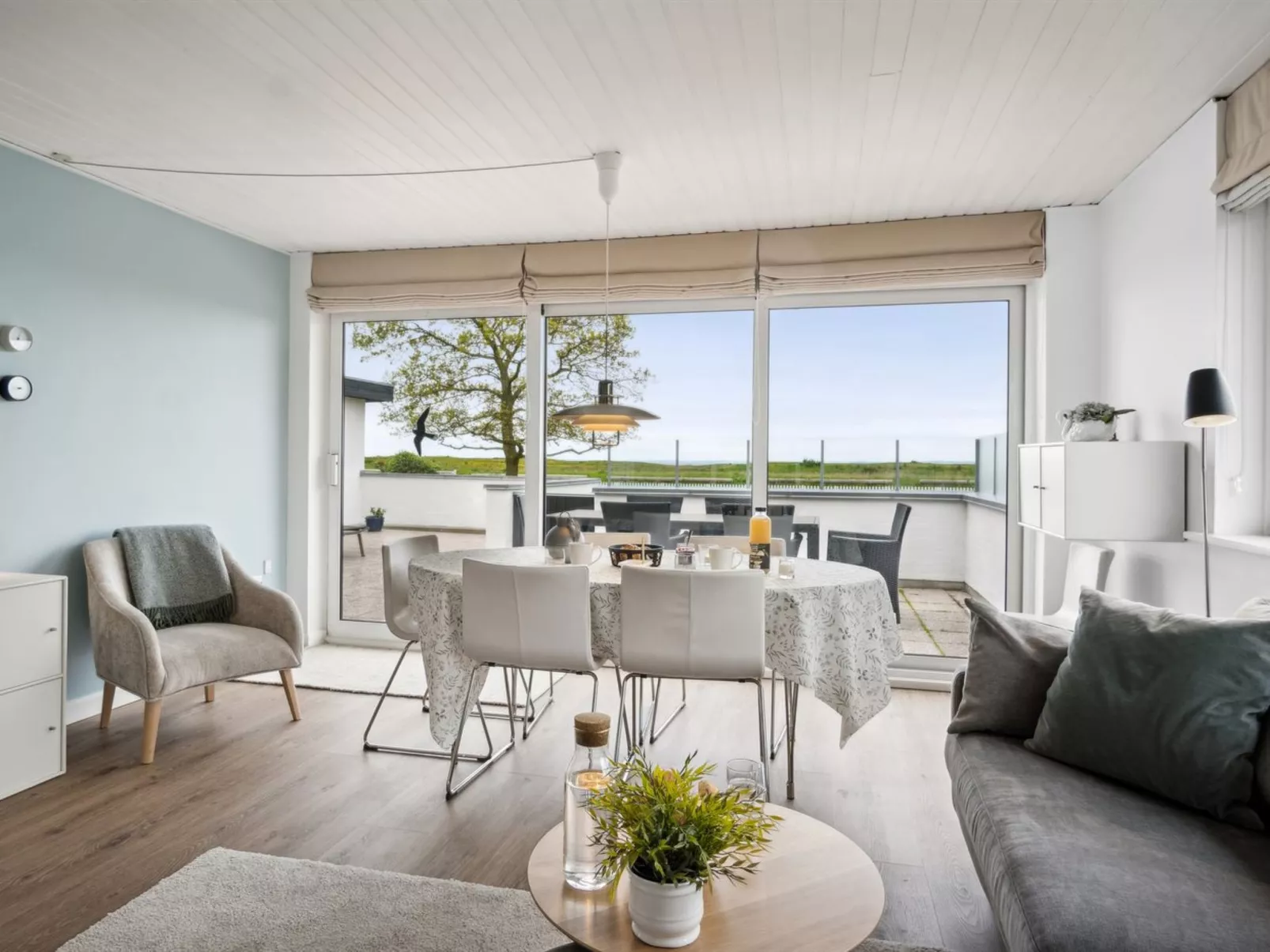 "Mayla" - 50m from the sea-Binnen