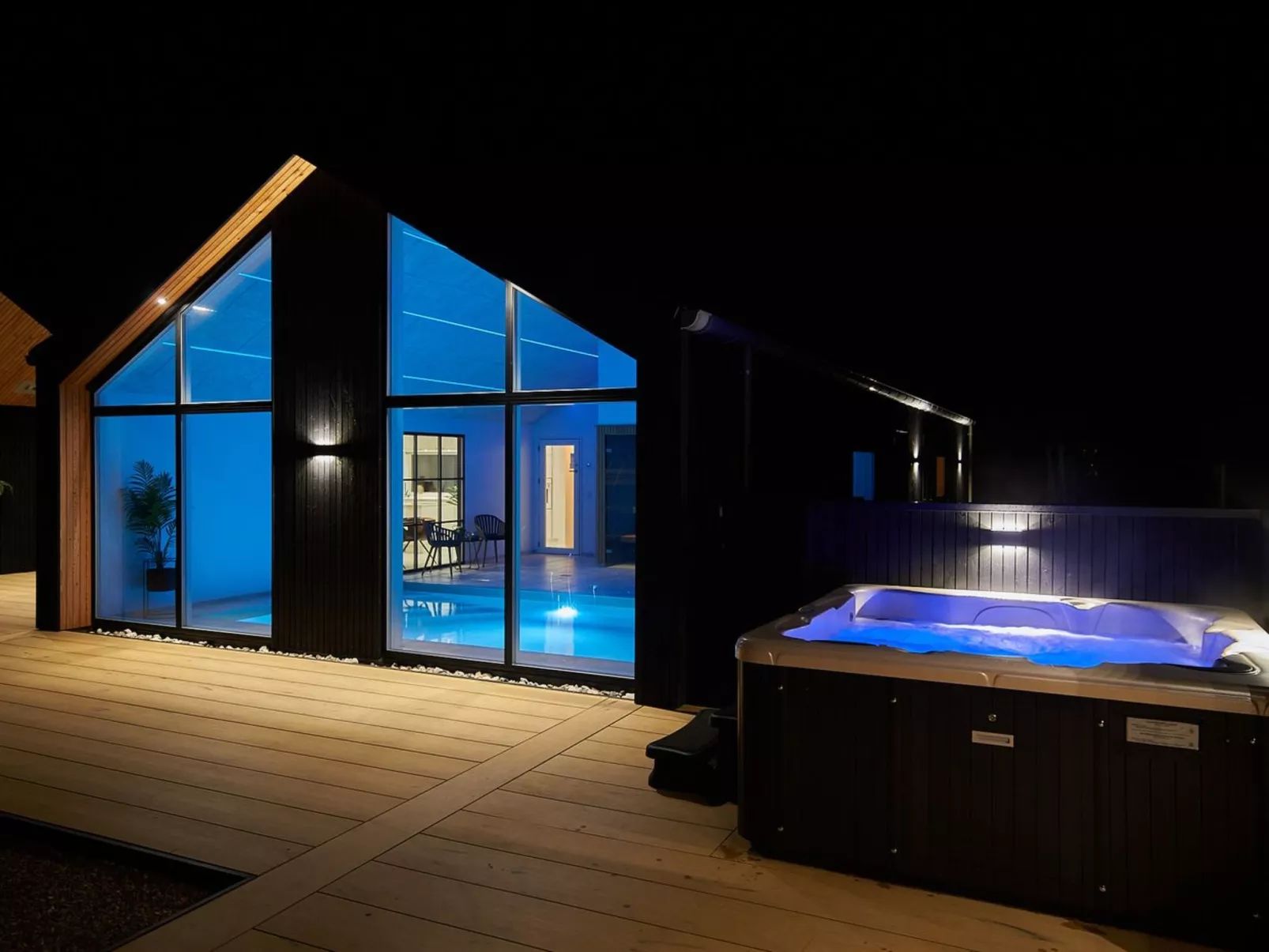 "Menja" - 1.4km from the sea - Buiten