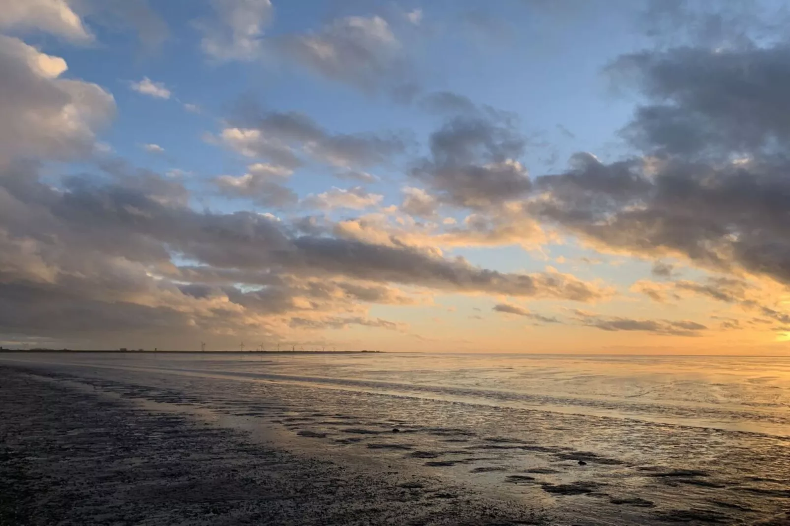 394110 - Image-tags.water view