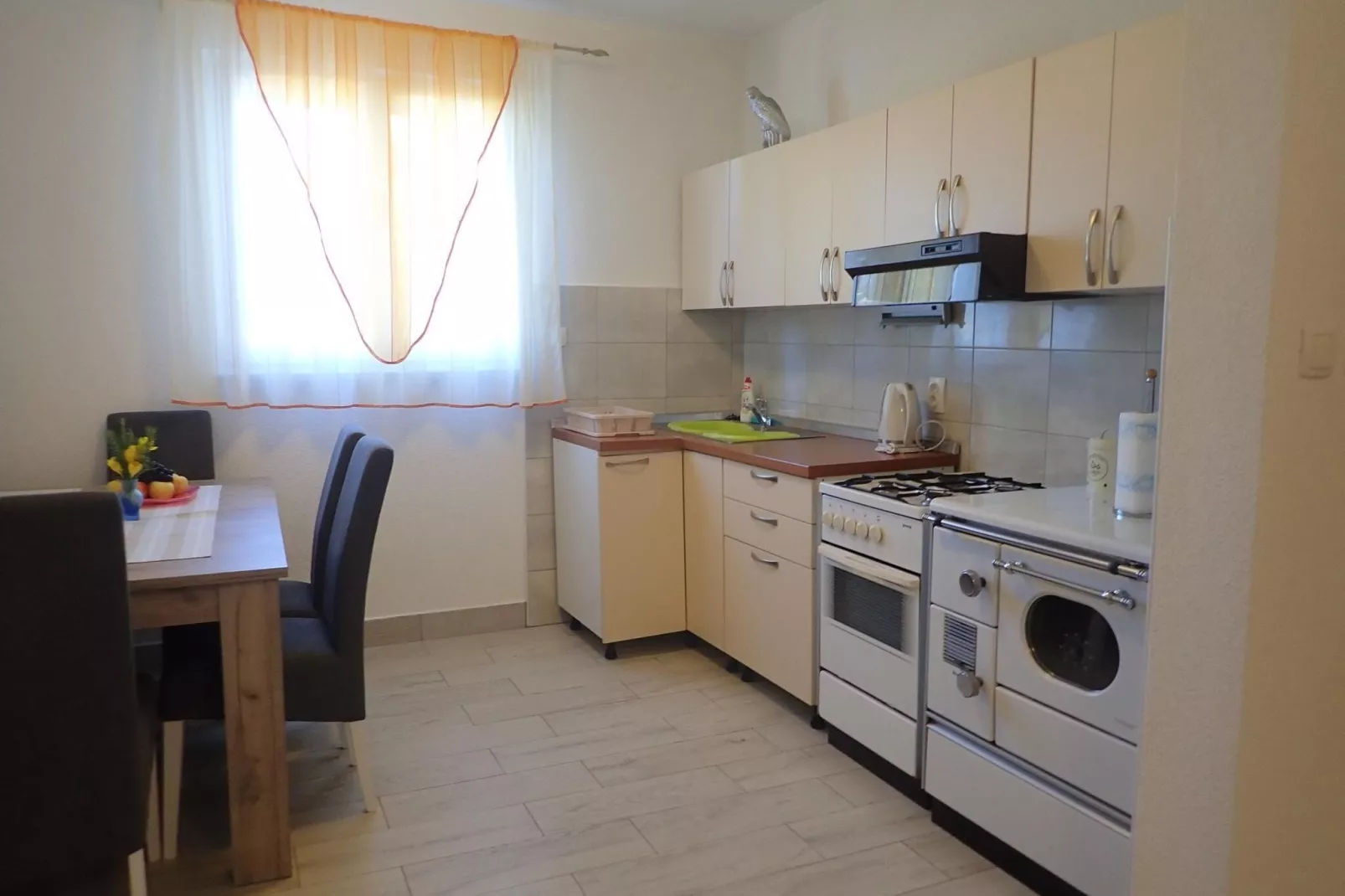 Apartment Jela in Sveta Marija Magdalena SD-154/A-01 für 6 Pers-Keuken