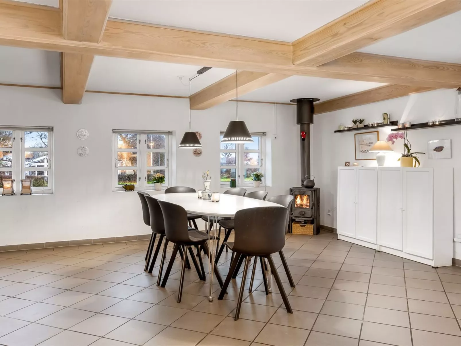 "Yorik" - 1.6km from the sea-Binnen