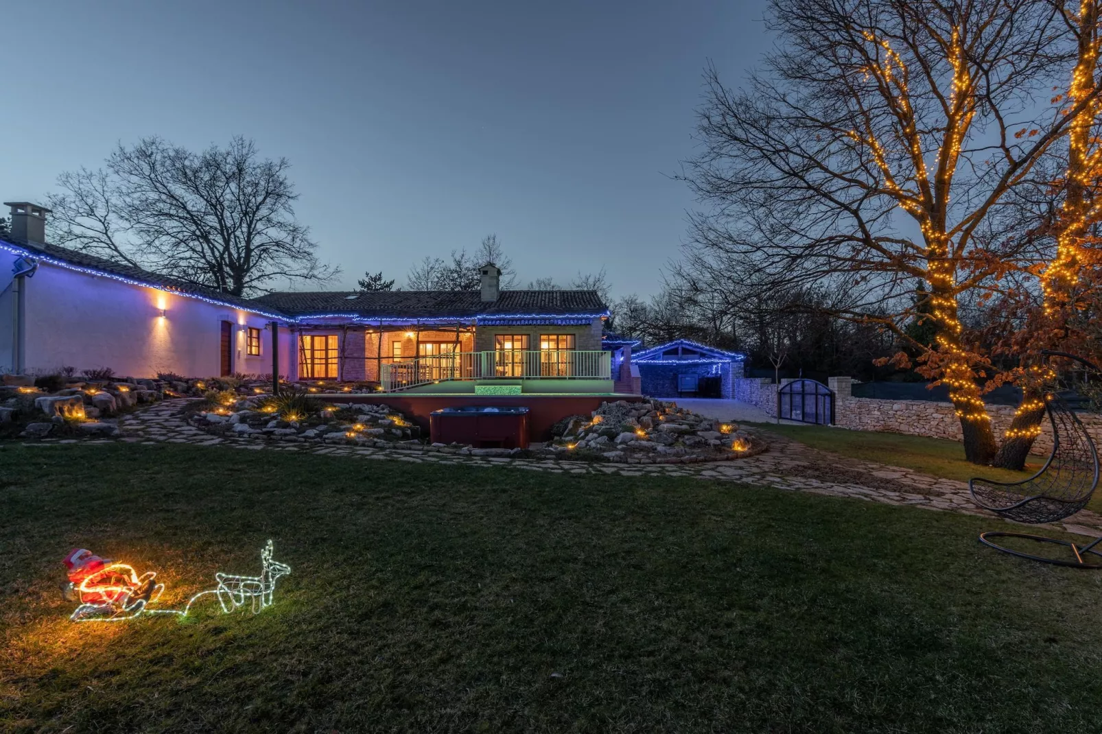 Villa Lipica - Tuinen zomer