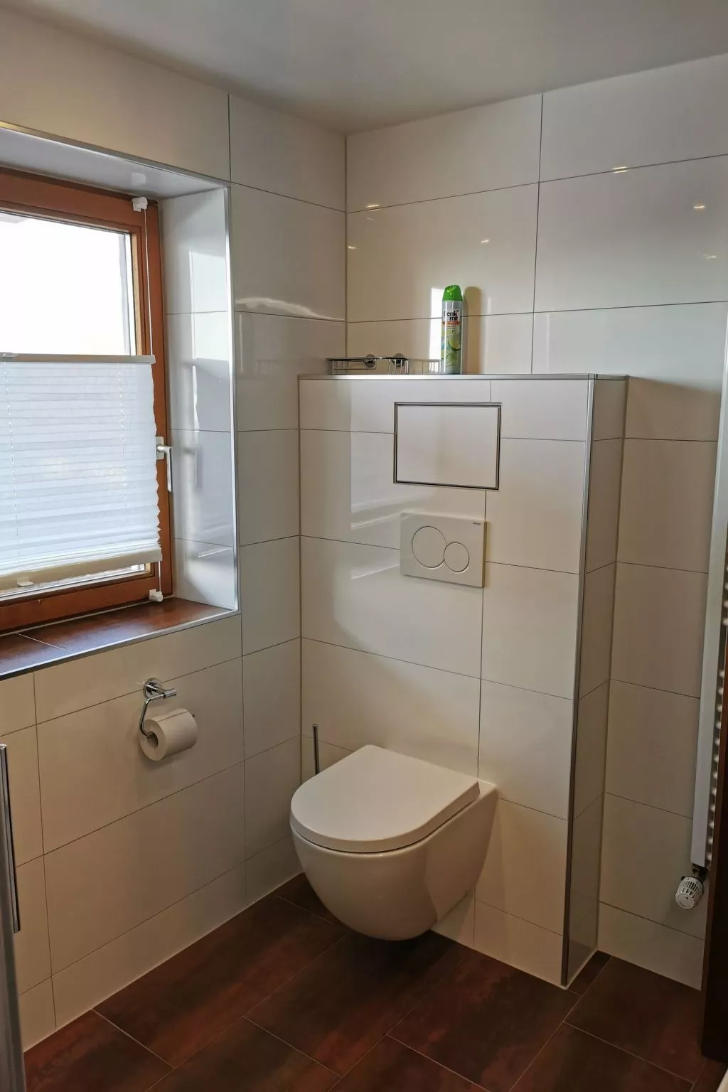 Mit komplett eingerichteter Küchenzeile im Wohnraum - Image-tags.info