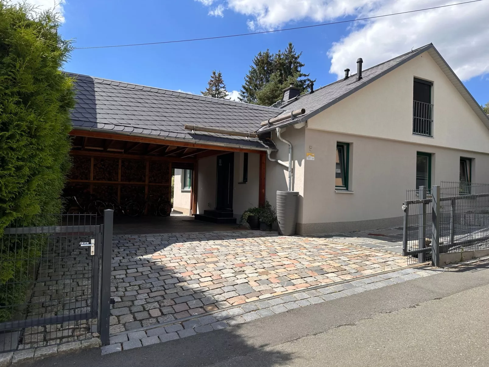 Schönes Ferienhaus in Neundorf mit Großer Terrasse - Image-tags.info