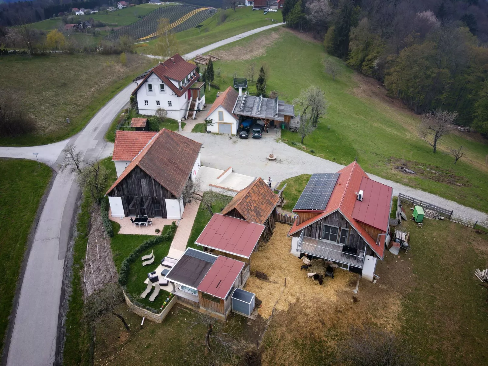 Appartement Apollo in der Wohlfühloase am Trausdorfberg mit Sauna Whirlpoolnutz-Image-tags.info