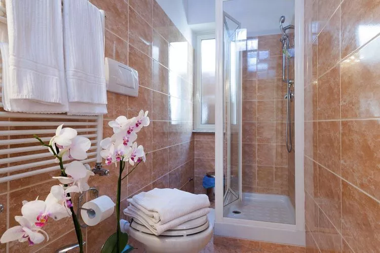 Holiday flat, Rom-Apartment Re di Roma-Badkamer