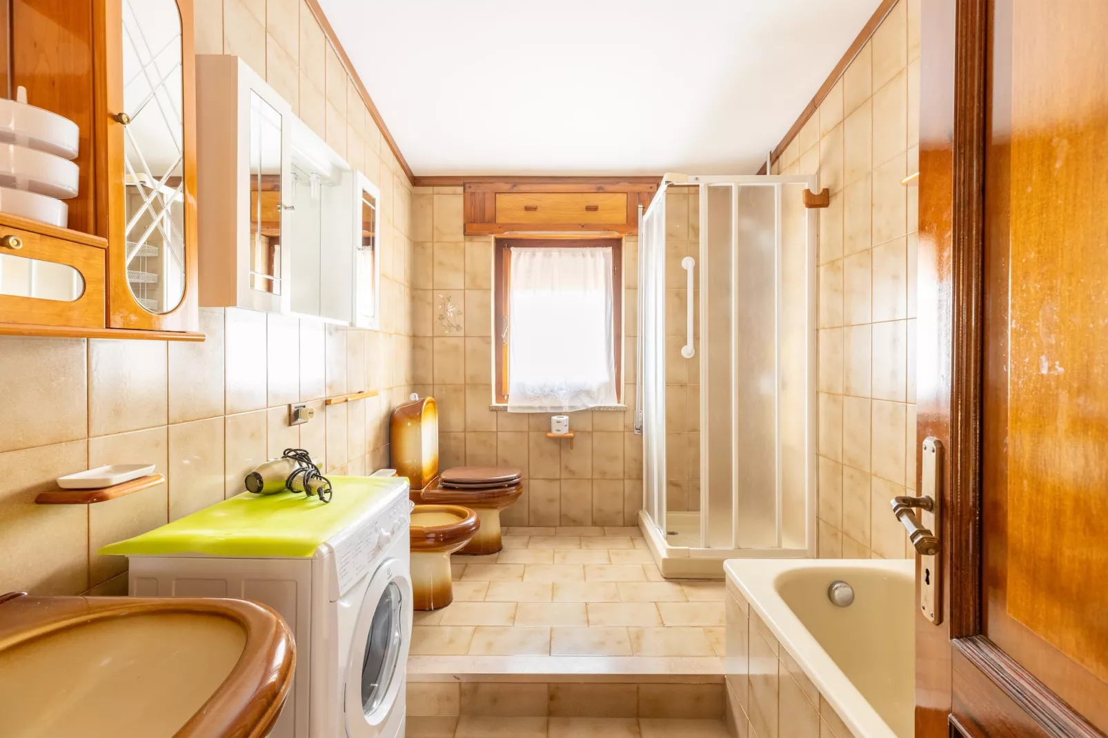 QUADRILOCALE CASTELSARDO CENTRO-Badkamer