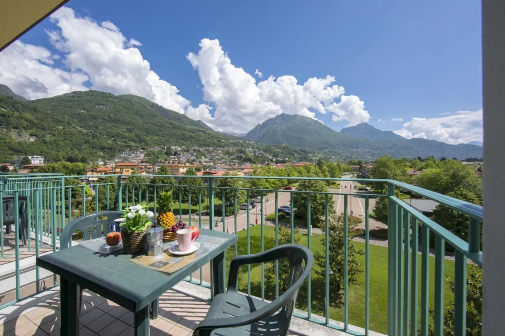 RESIDENCE PORTO LETIZIA - PALACE-1ROOM APT 4 PAX MOUNTAIN VIEW PLUS 8203 - P1MP4 - Terrasbalkon