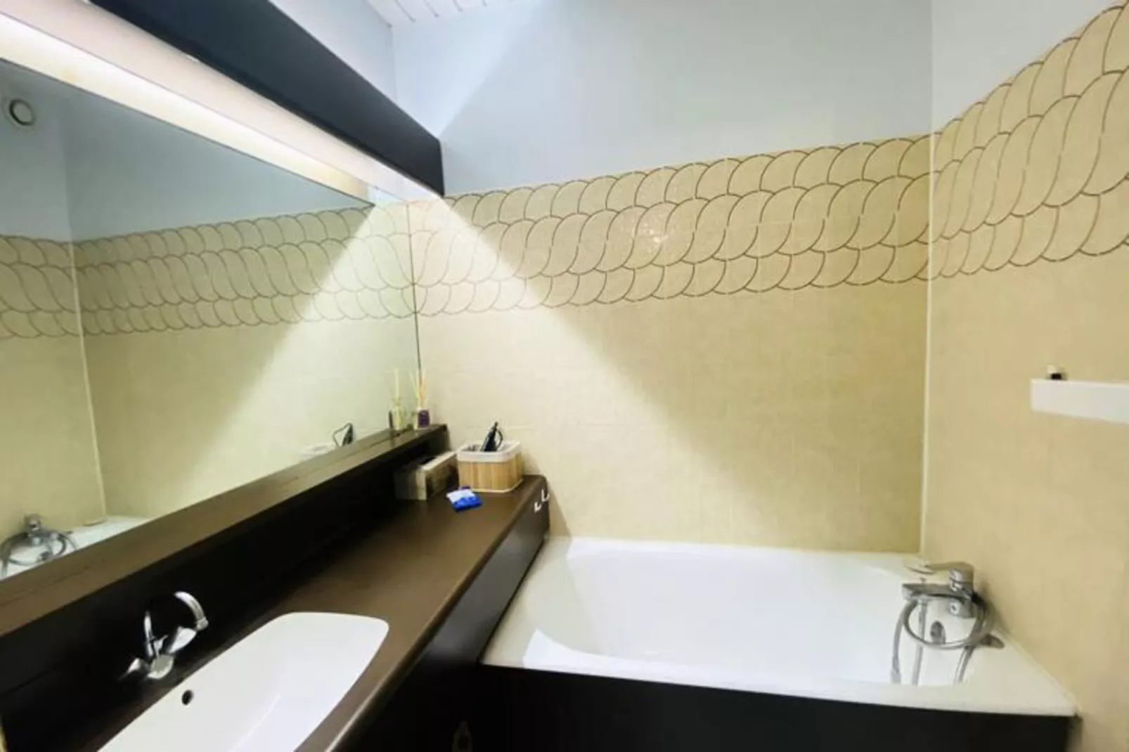 Résidence La M&eacute;diterran&eacute;e Appartement Au Coeur Du Village 50 M De La Plage-Niet-getagd