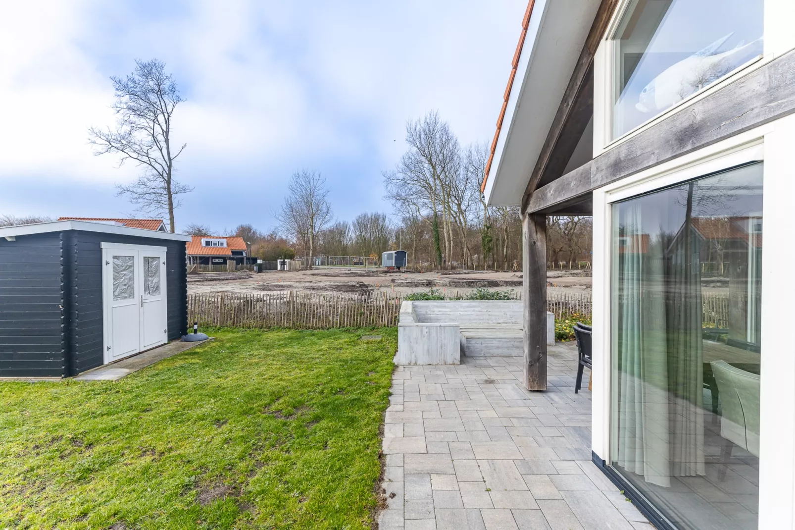 Zonnedorp 19 Modern holiday home Renesse | Beach within walking distance - Tuinen zomer