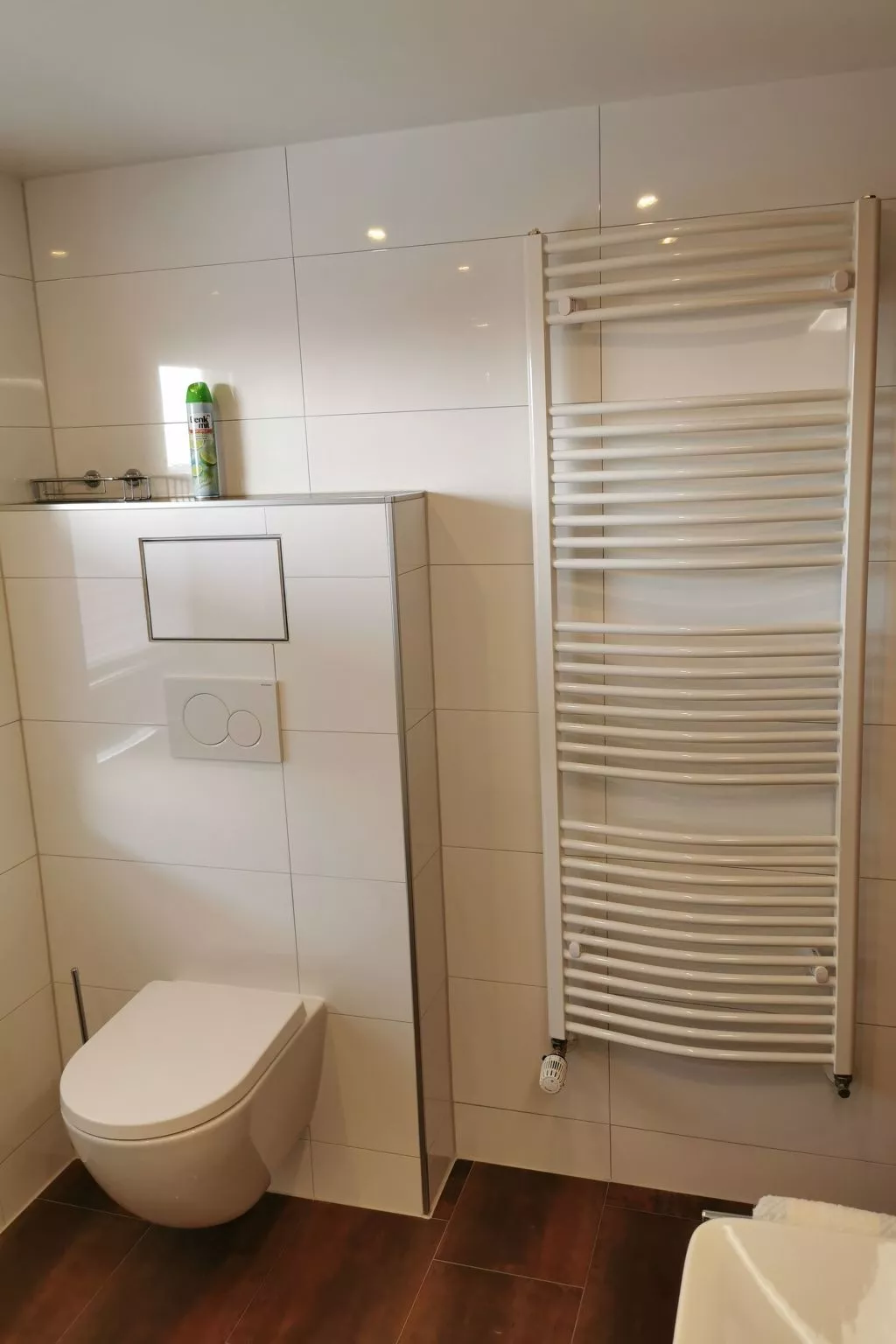 Mit komplett eingerichteter Küchenzeile im Wohnraum - Image-tags.info