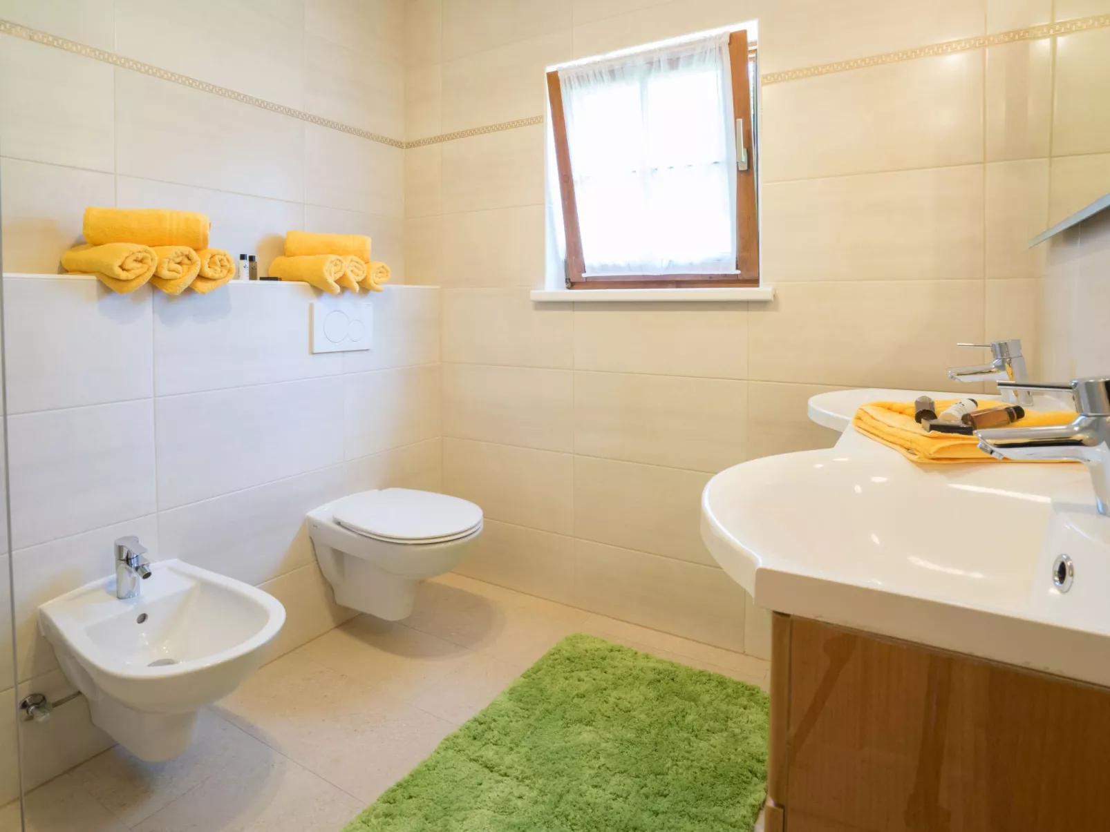 Erhöhte und ruhige Lage am Ortsrand von Bad Aussee - Image-tags.info