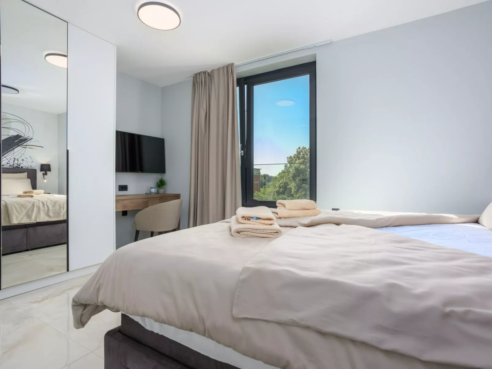 Luxusvilla mit beheiztem Pool in Strandnähe - Image-tags.info