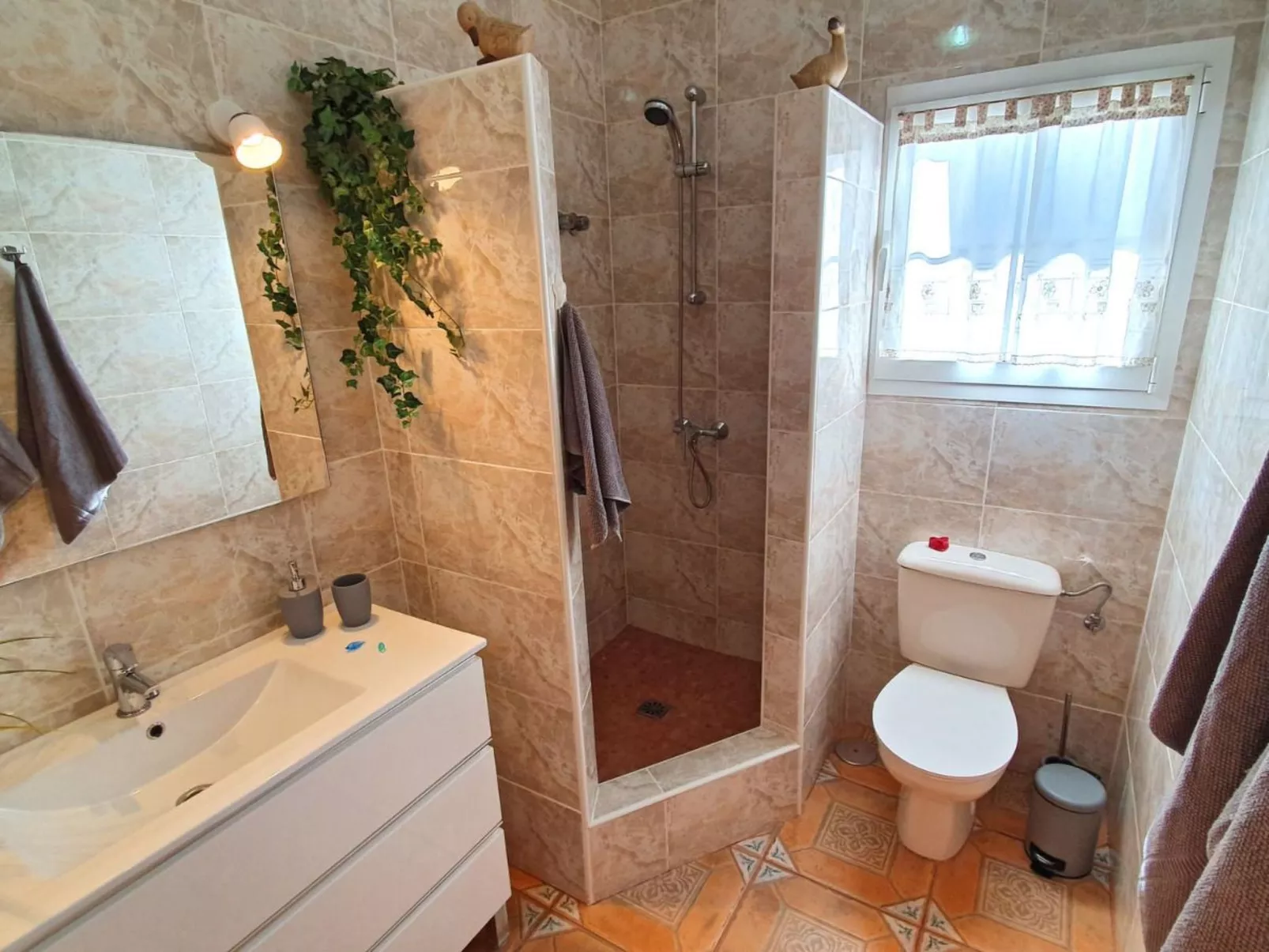 Gemütliches Ferienhaus in Tarajalejo mit Großem Garten und Meerblick - Image-tags.info