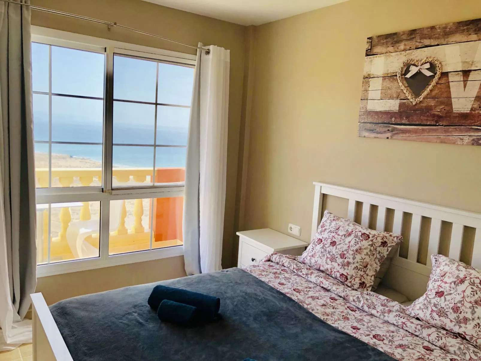 Für 5 Personen ca. 70 m&sup2; in Costa Calma, Fuerteventura (Südküste von Fuert - Image-tags.info