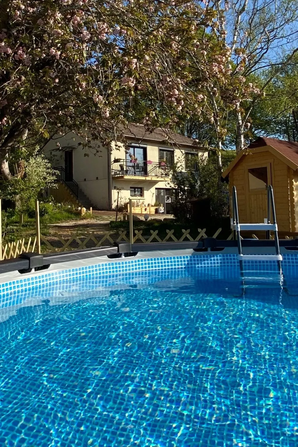 In Chouzy-Sur-Cisse mit Grill, Terrasse und Garten - Image-tags.info