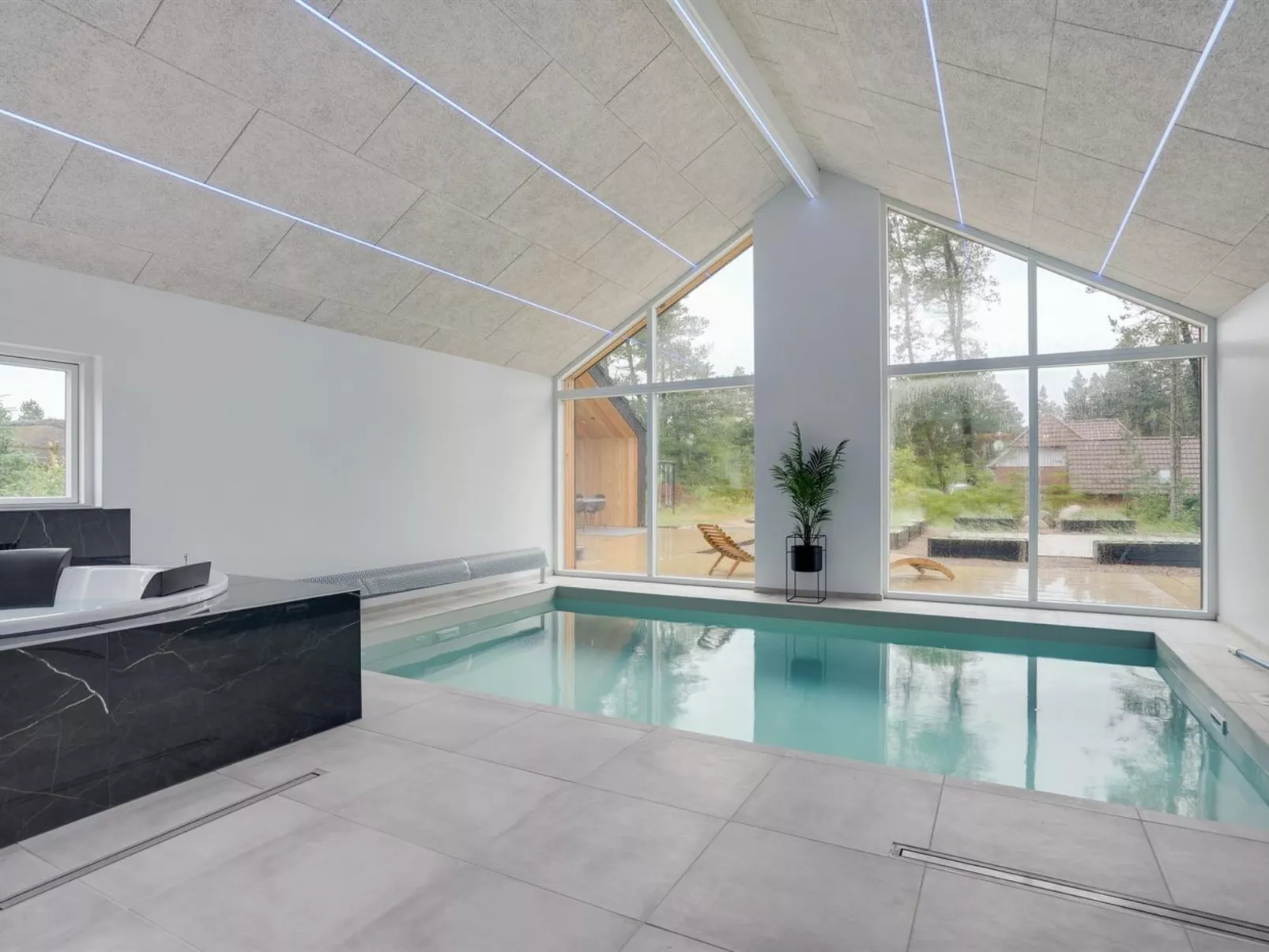 "Menja" - 1.4km from the sea - Buiten