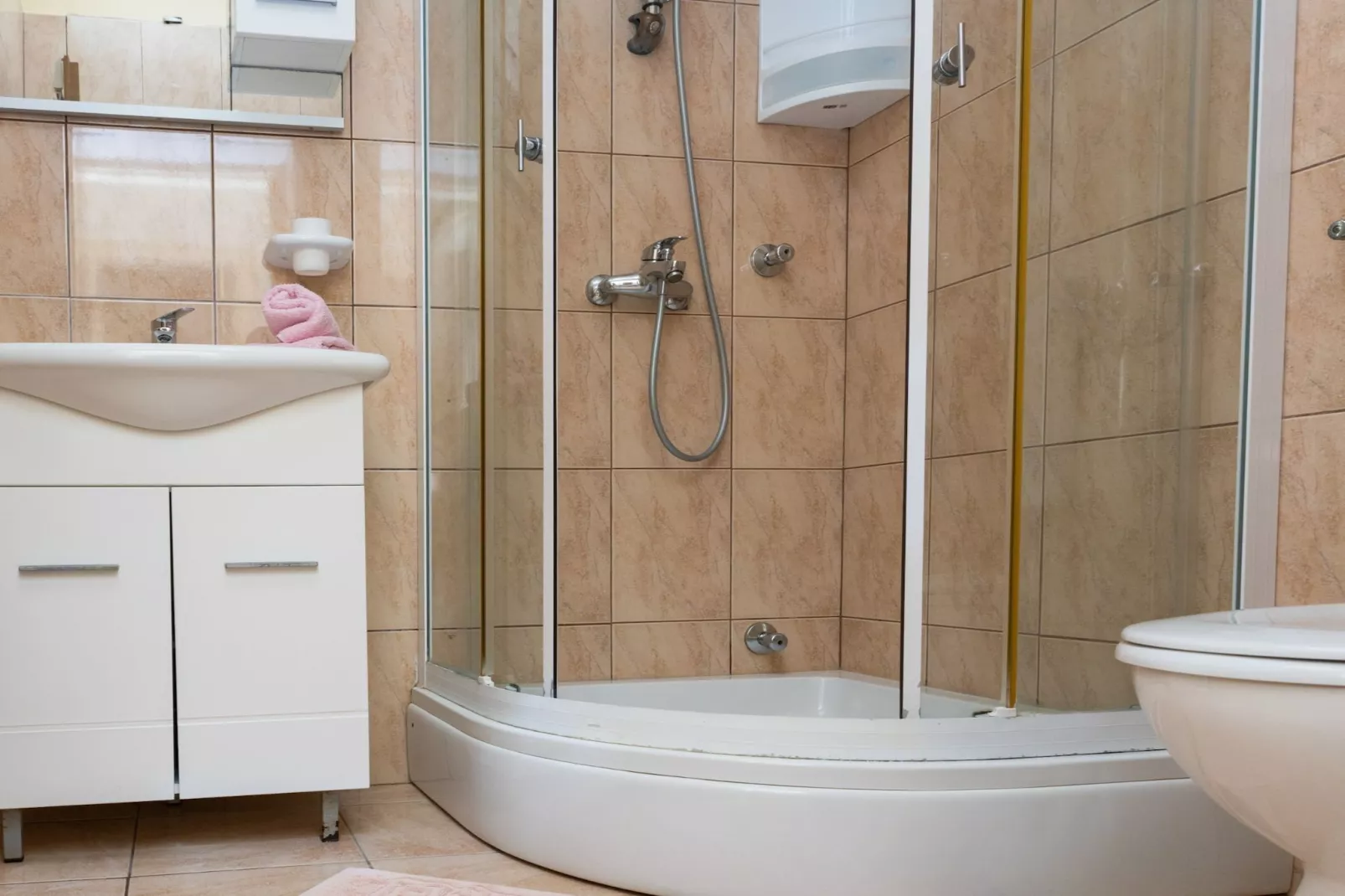 Apartments Sea Line - Two Bedroom Apartment with Terrace and Sea View-Badkamer