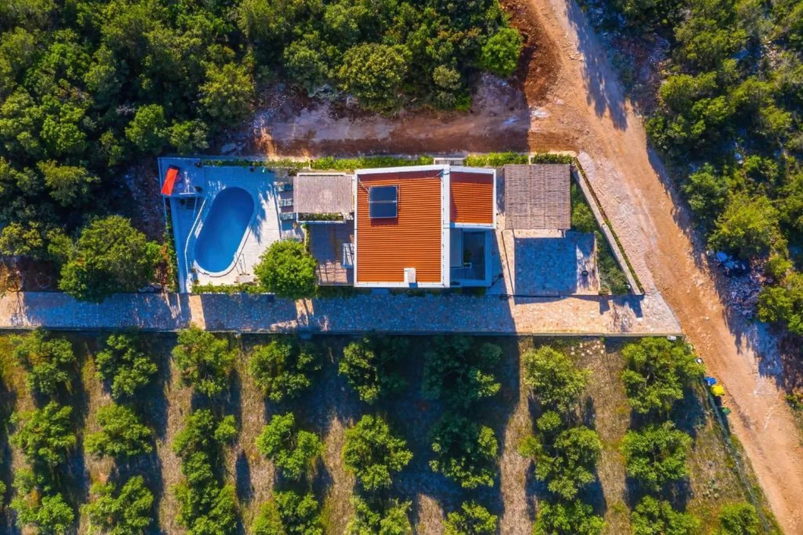 Villa Vera -Three Bedroom Villa with Swimming pool