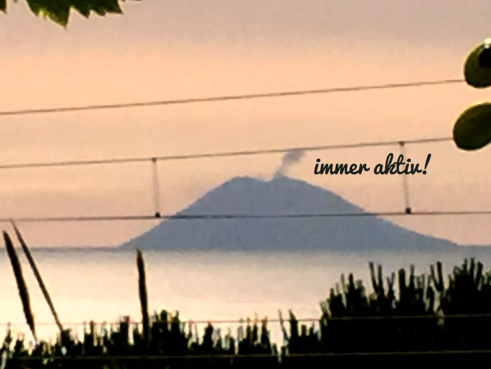 Ferienvilla bei Tropea mit Blick auf das Meer und die liparischen Inseln - Image-tags.info