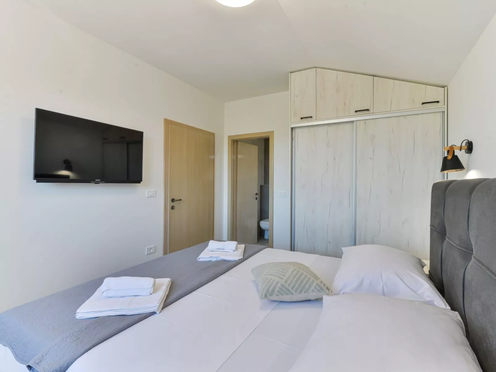 Romantische Villa mit Pool und Sauna, in Strandnähe - Image-tags.info