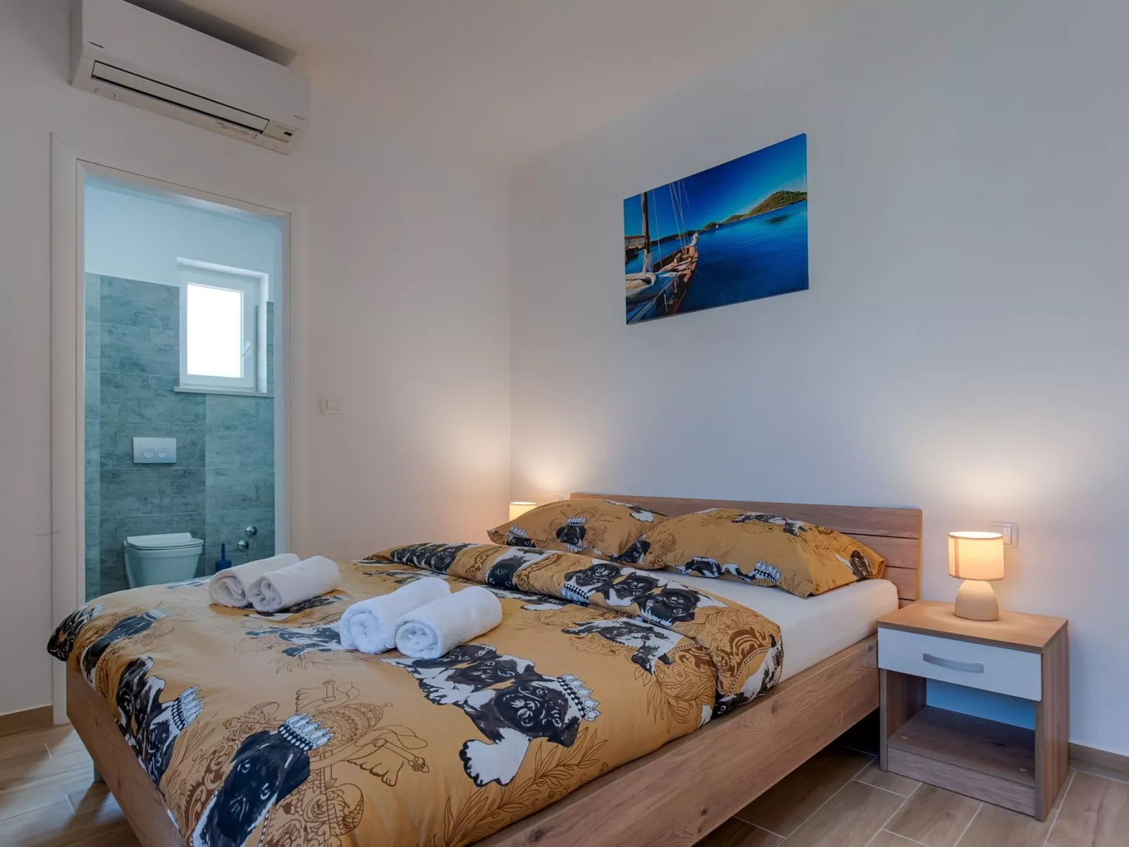 Haus in Pinezići mit privatem Pool - Image-tags.info