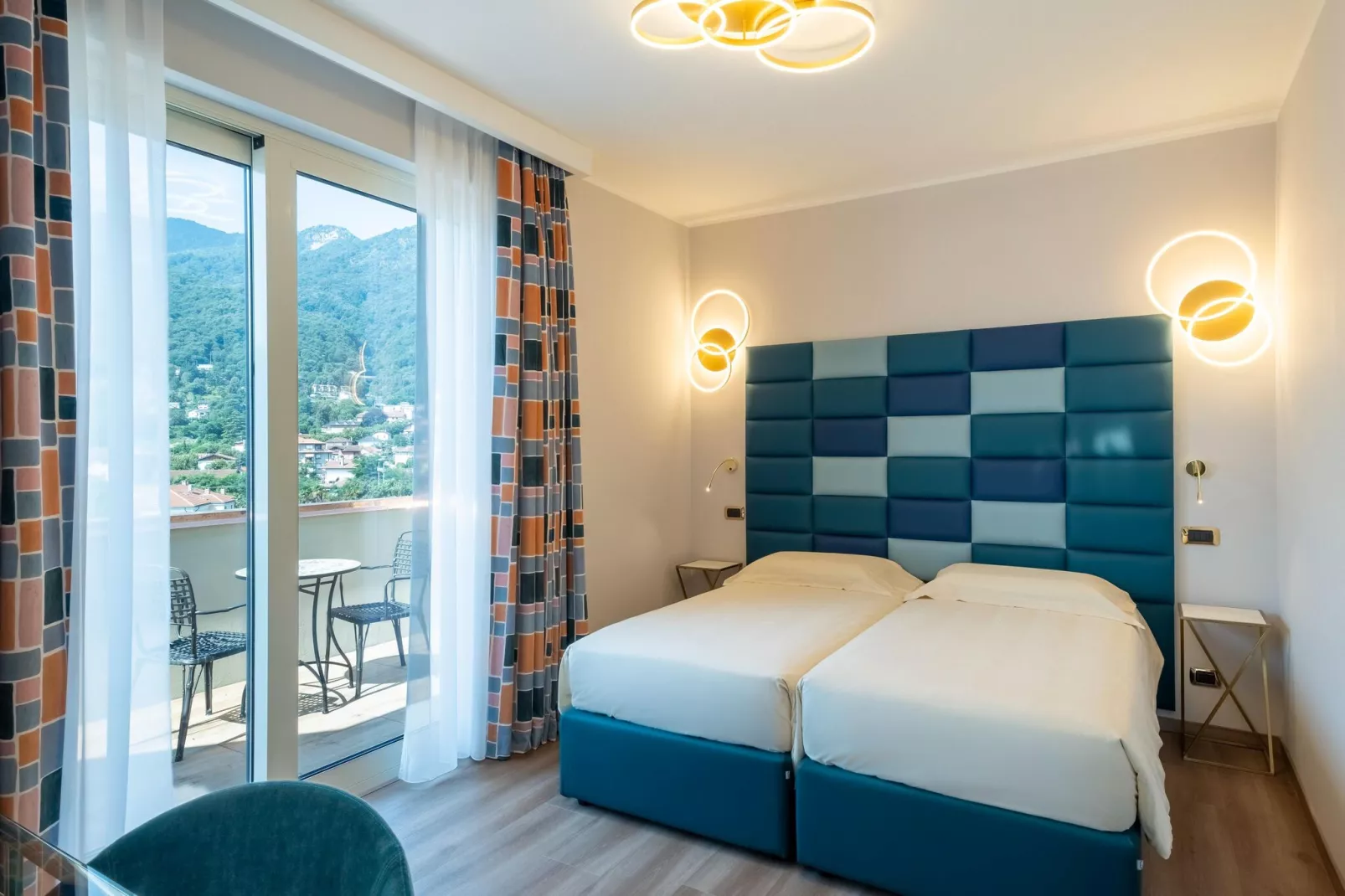 Residence Carl & Do Baveno-Bilo Deluxe Lake View